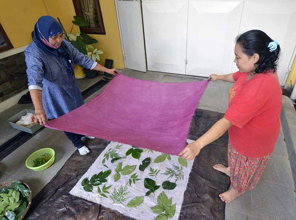 Produksi Kain Ecoprint