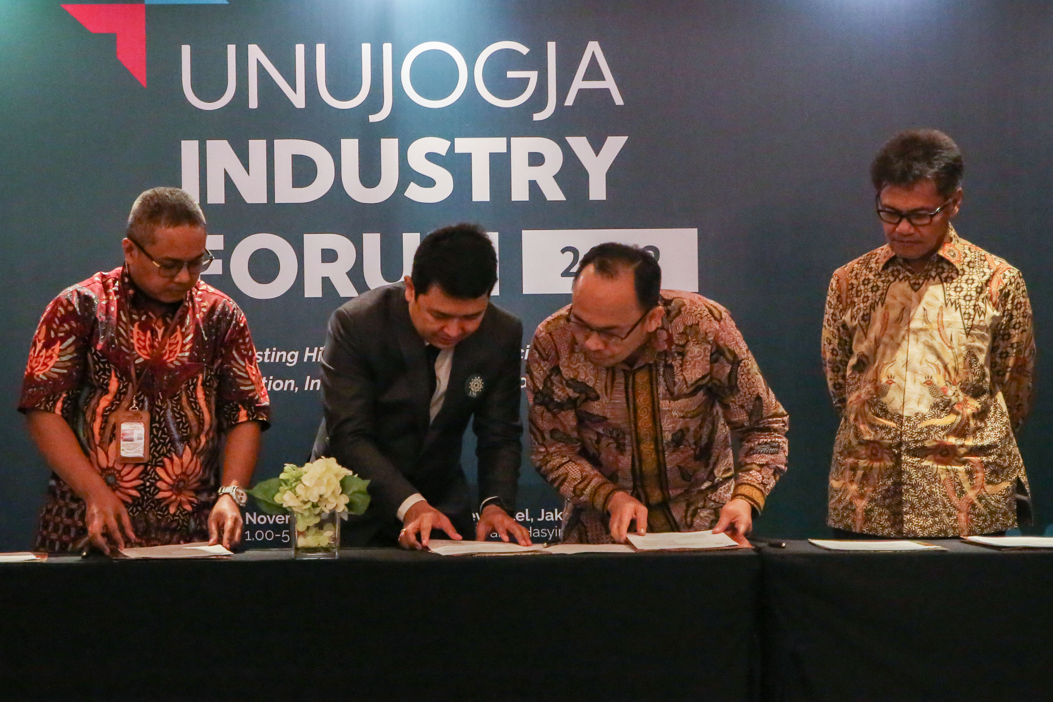 Kolaborasi dan Dukungan Belajar