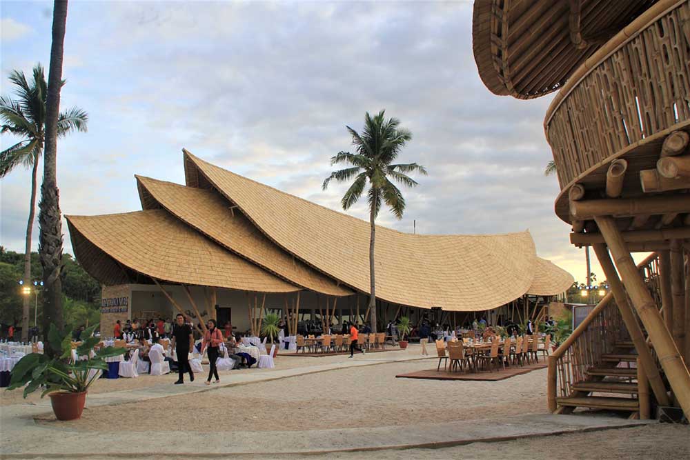 Wisata Kuliner Baru di Pantai Lasiana