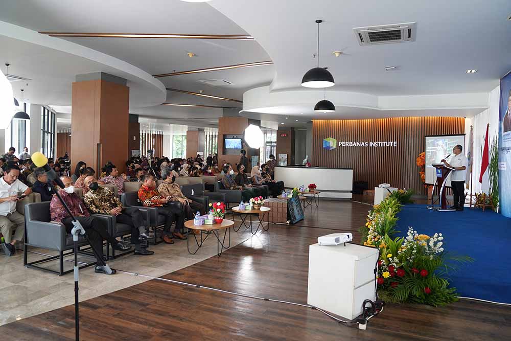 Seminar Kebijakan Perdagangan, Stabilitas Harga, dan Kondisi Industri Perbankan
