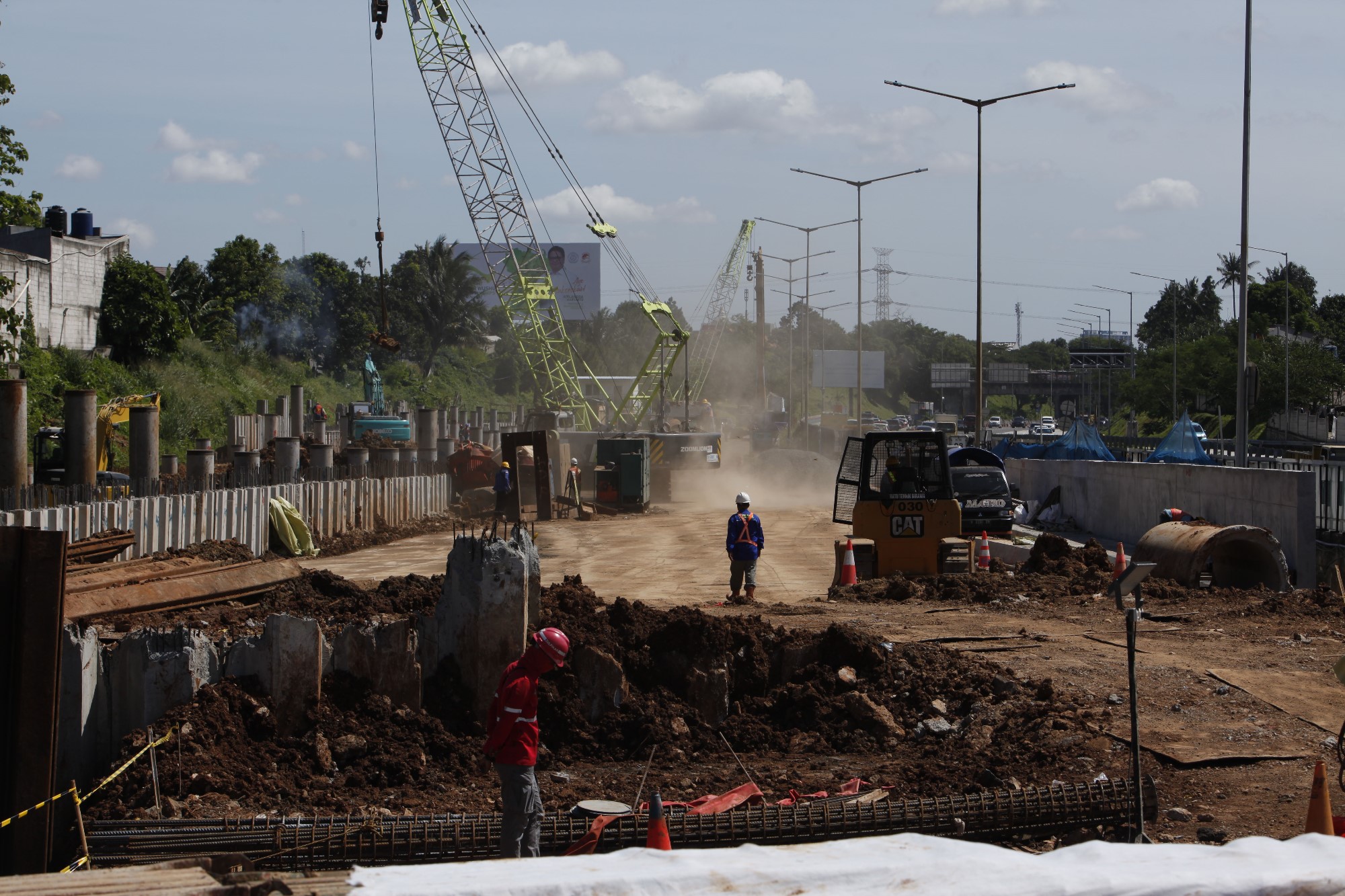 Proyek Peninggian Jalan Tol BSD untuk Menanggulangi Banjir 
