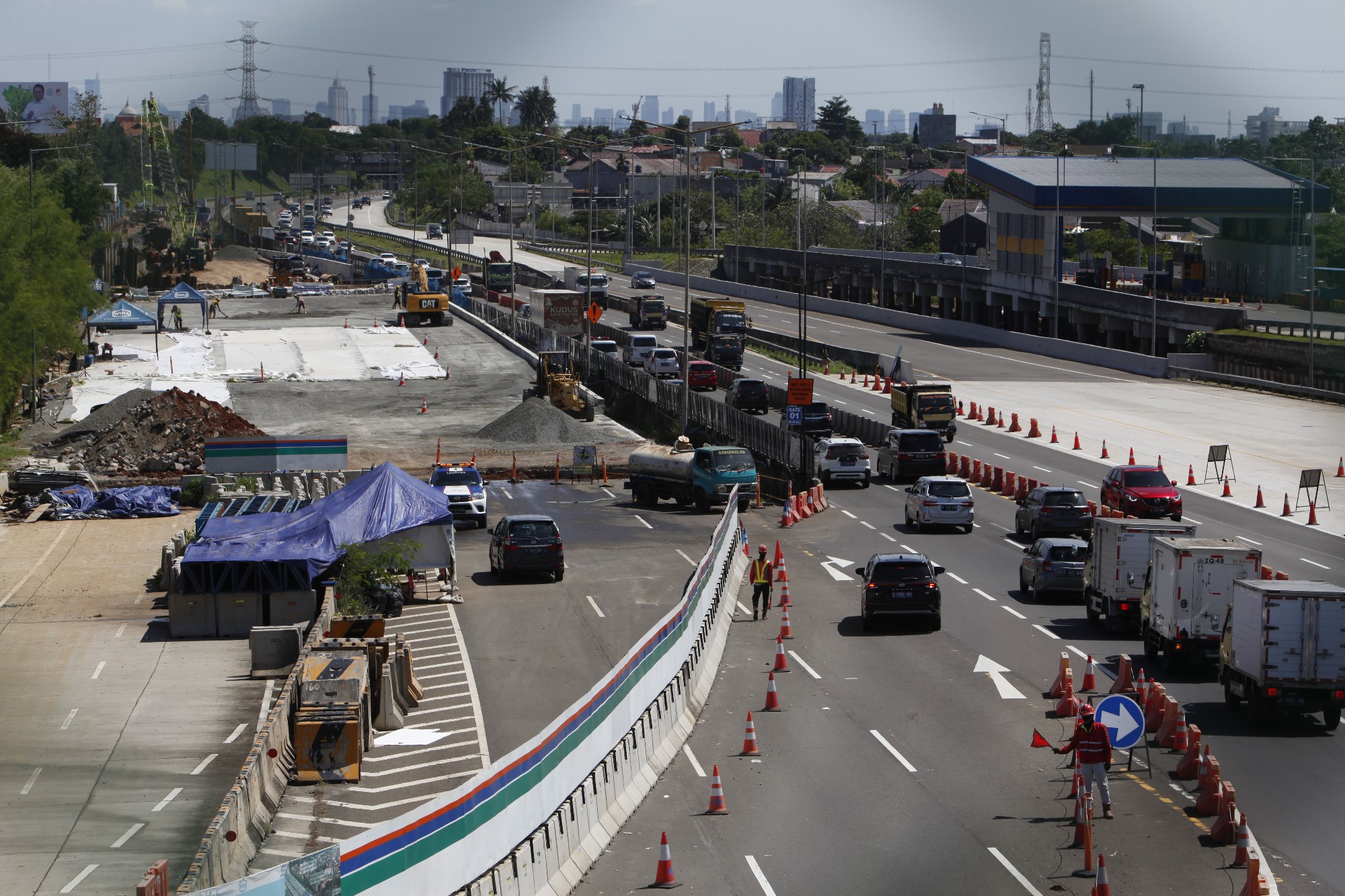 Proyek Peninggian Jalan Tol BSD untuk Menanggulangi Banjir 