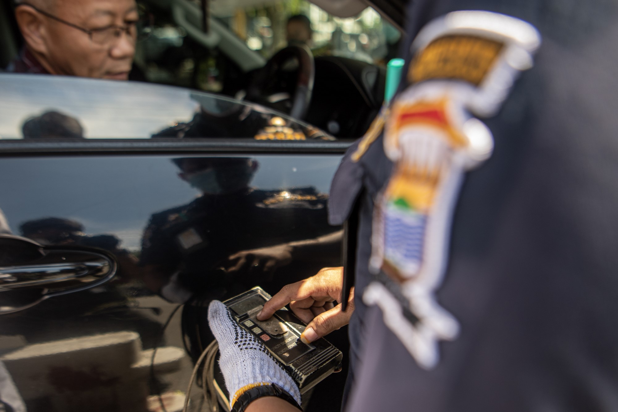 Uji Emisi Gas Buang Mobil Angkutan Kota di Palembang