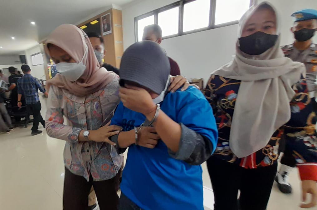 Pelaku Penipuan Investasi Bodong Pinjol