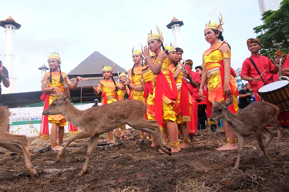 Aksi Bersih Taman Sriwedari