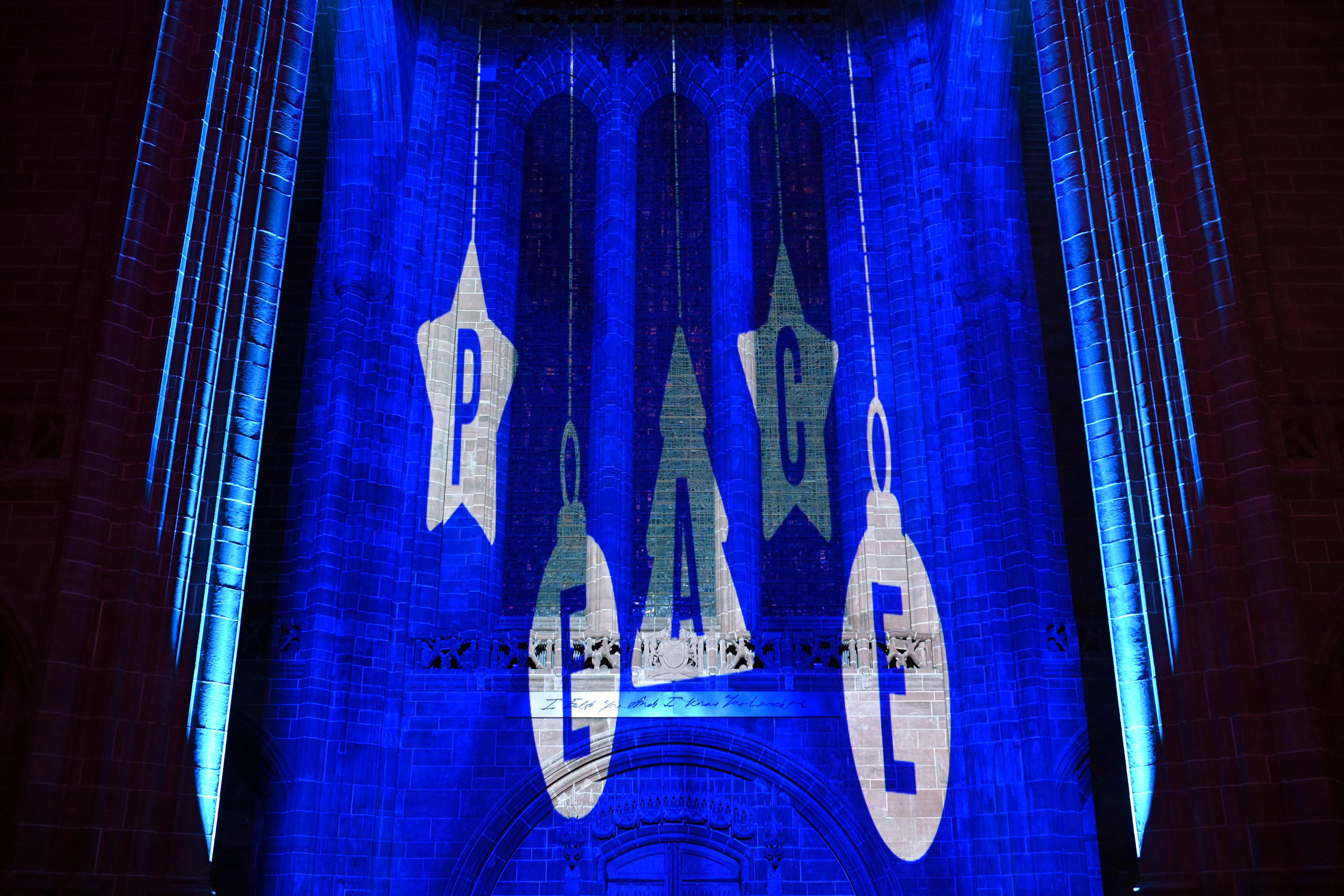 Instalasi Suara dan Cahaya Menghiasi Katedral Anglikan Liverpool