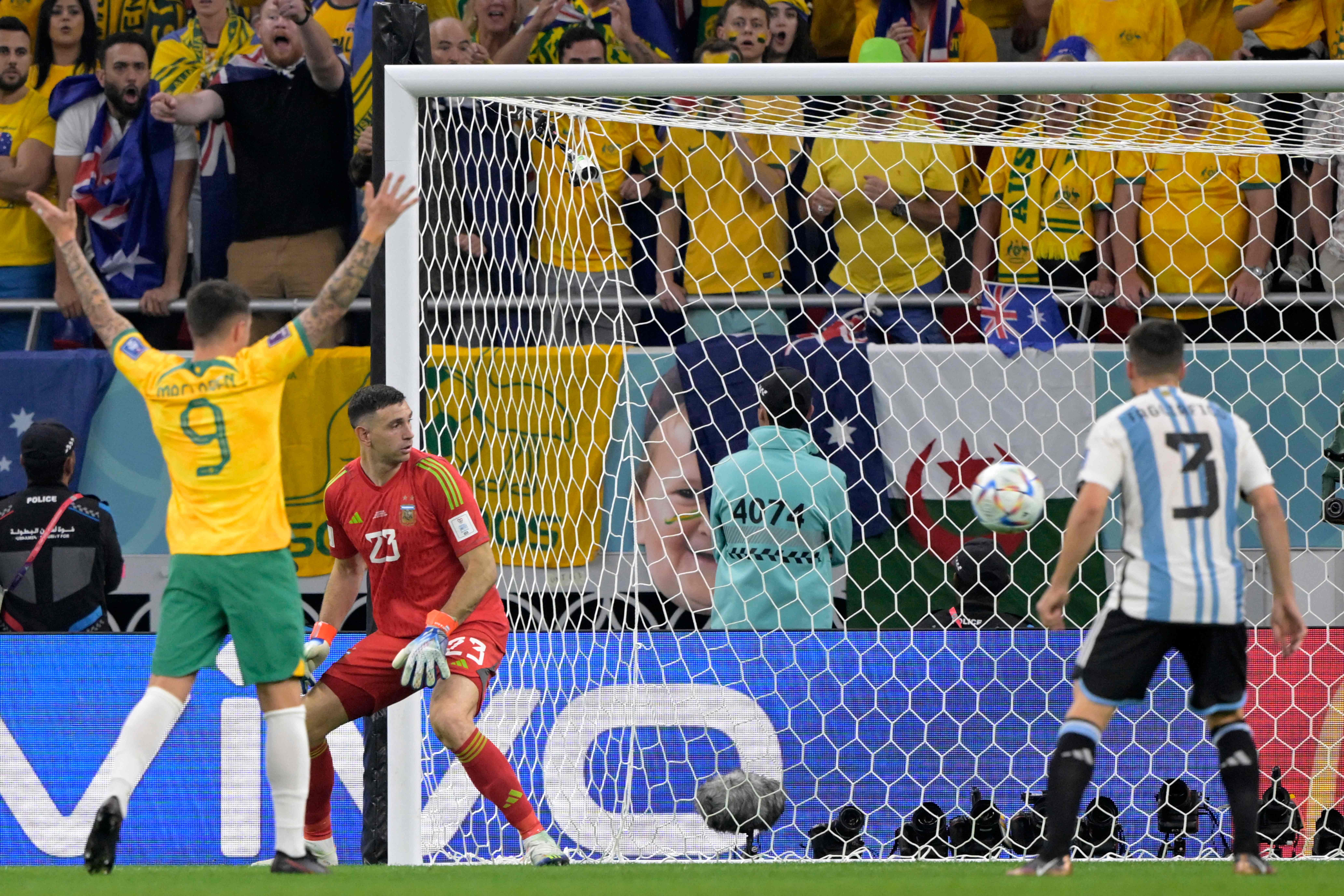 Messi Membawa Argentina Lolos Babak Perdelapan Final