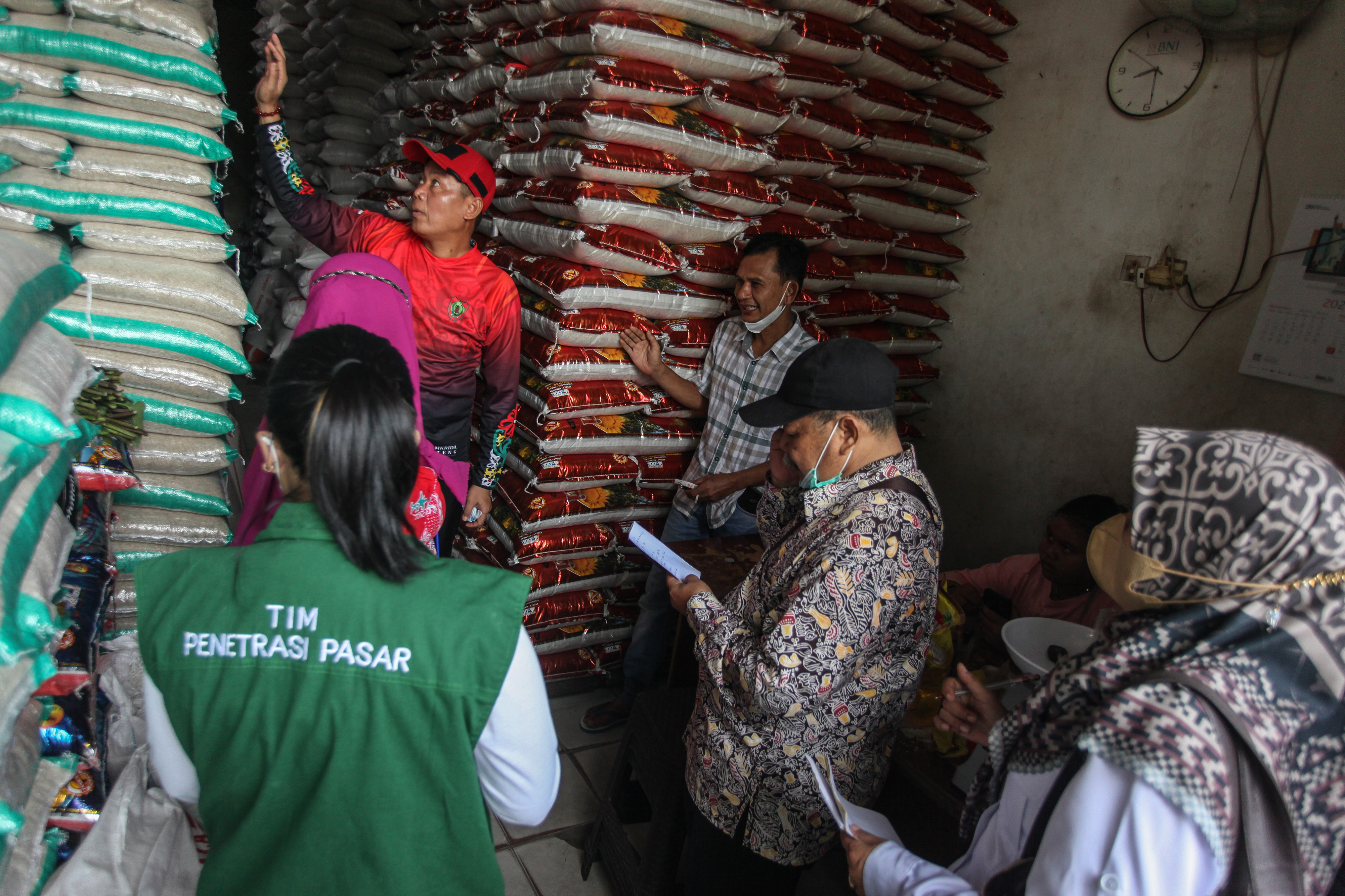 Pengawasan Keamanan Stok Pangan di Palangka Raya