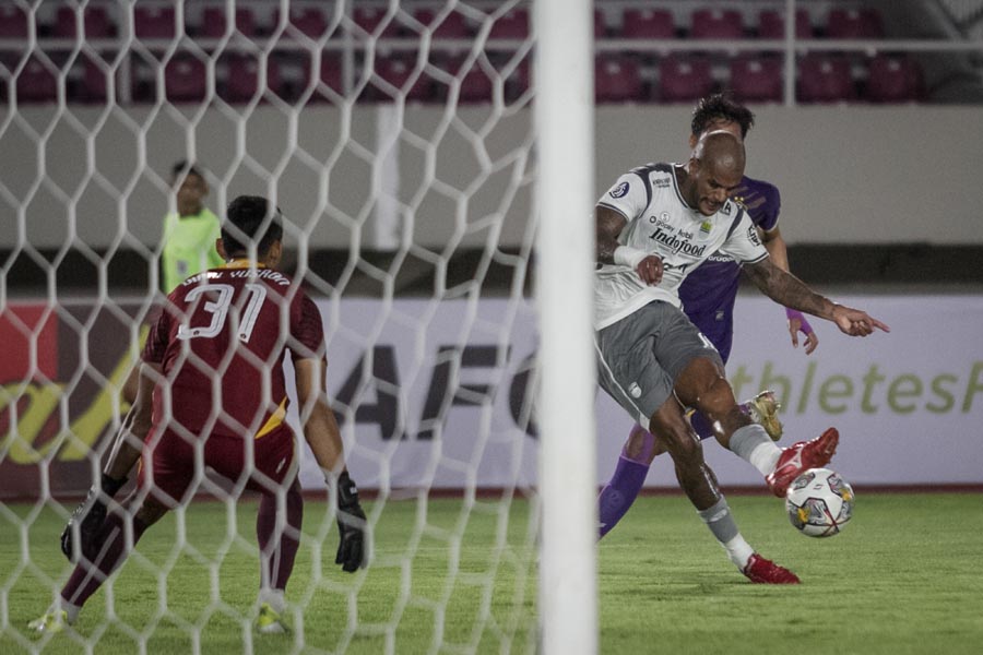 Persib Bandung Kalahkan Persik Kediri