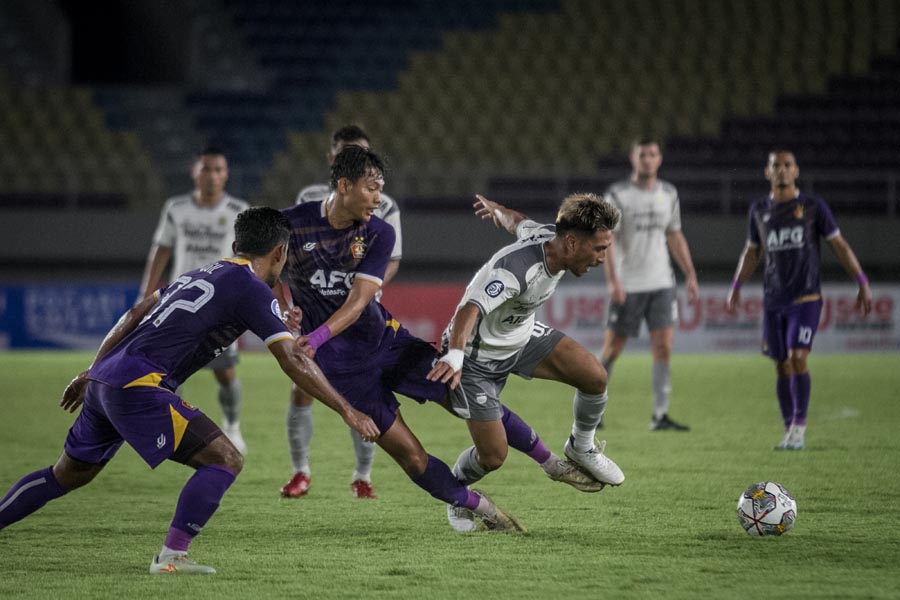 Persib Bandung Kalahkan Persik Kediri