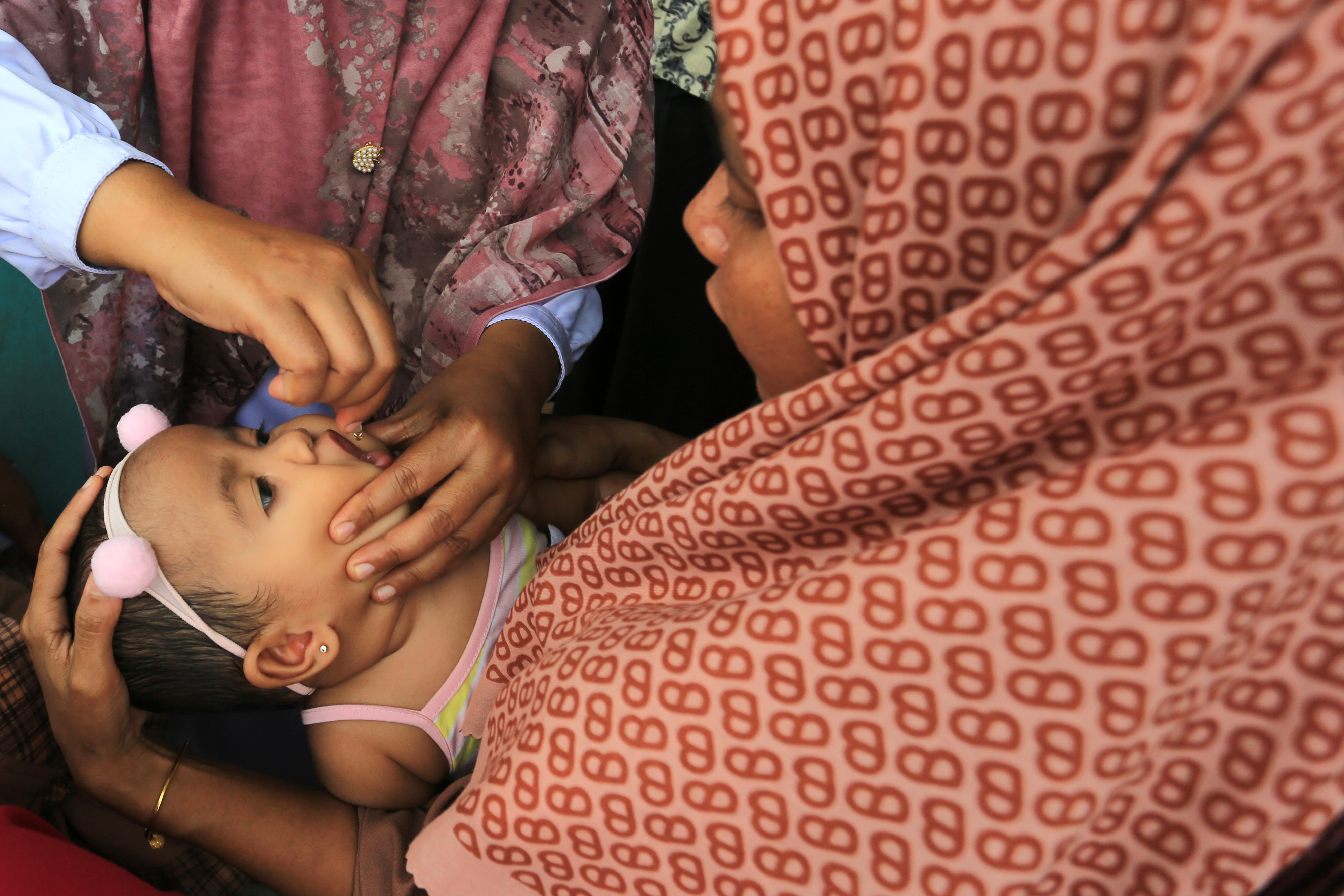 Imunisasi Polio Serentak di Aceh Barat