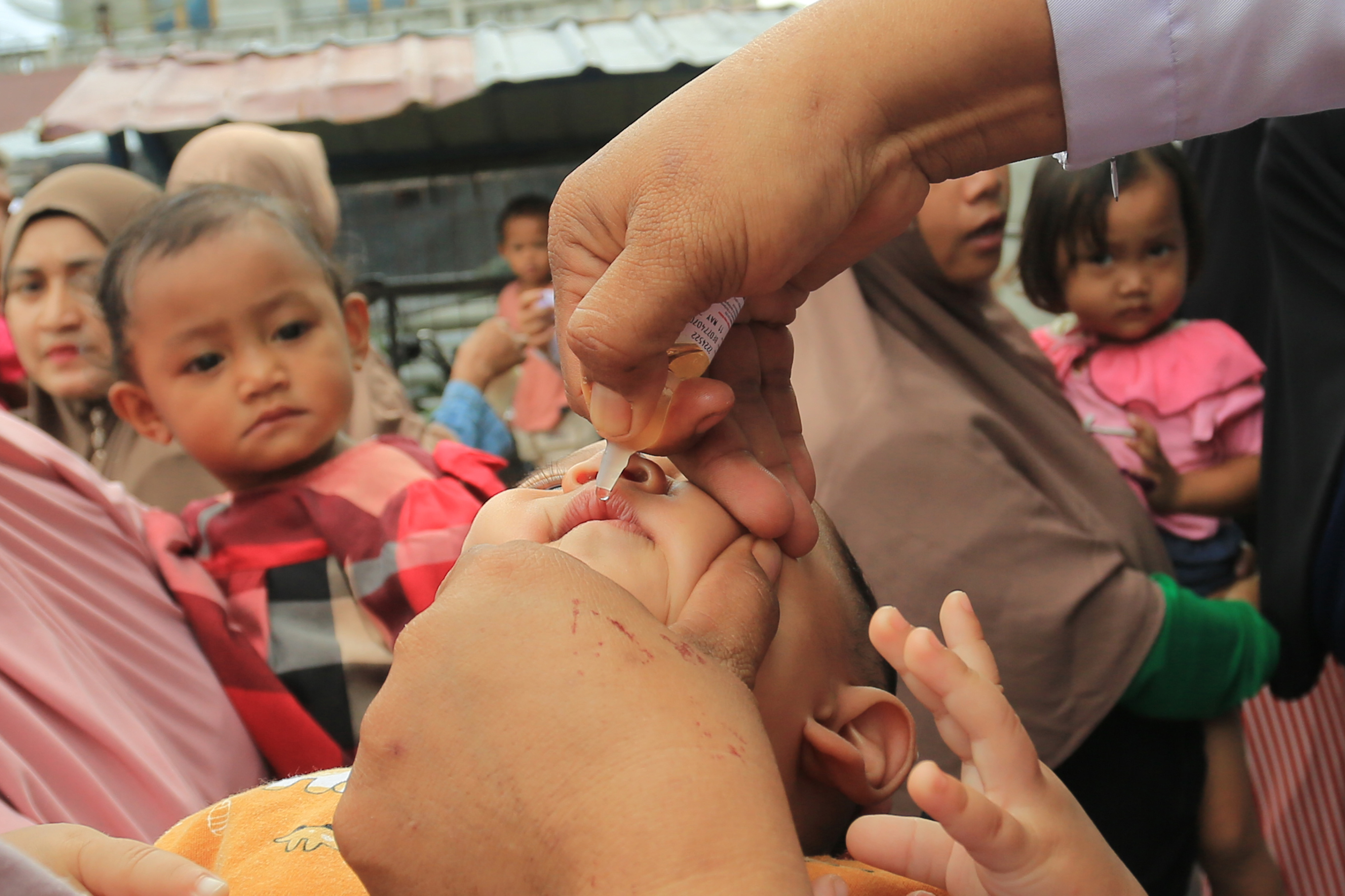 Imunisasi Polio Serentak di Aceh Barat