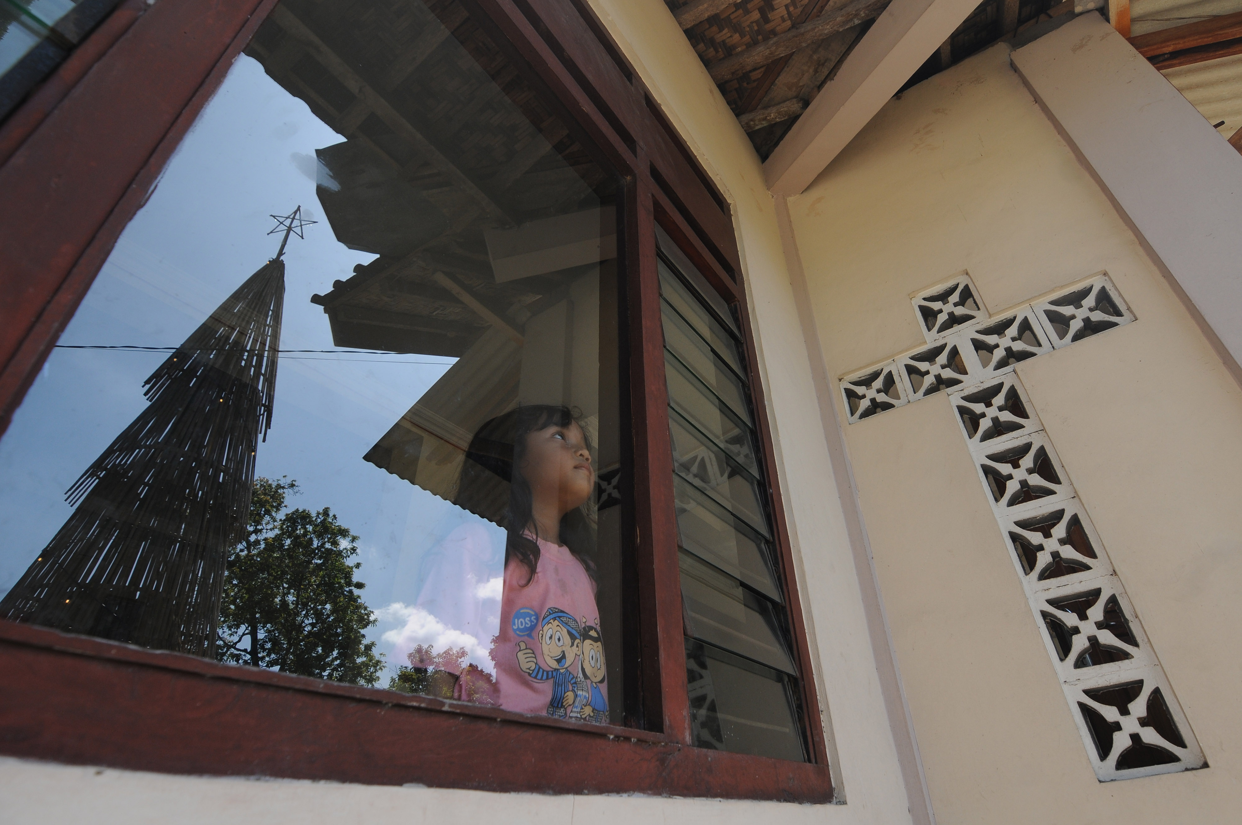 Pohon Natal dari Bambu