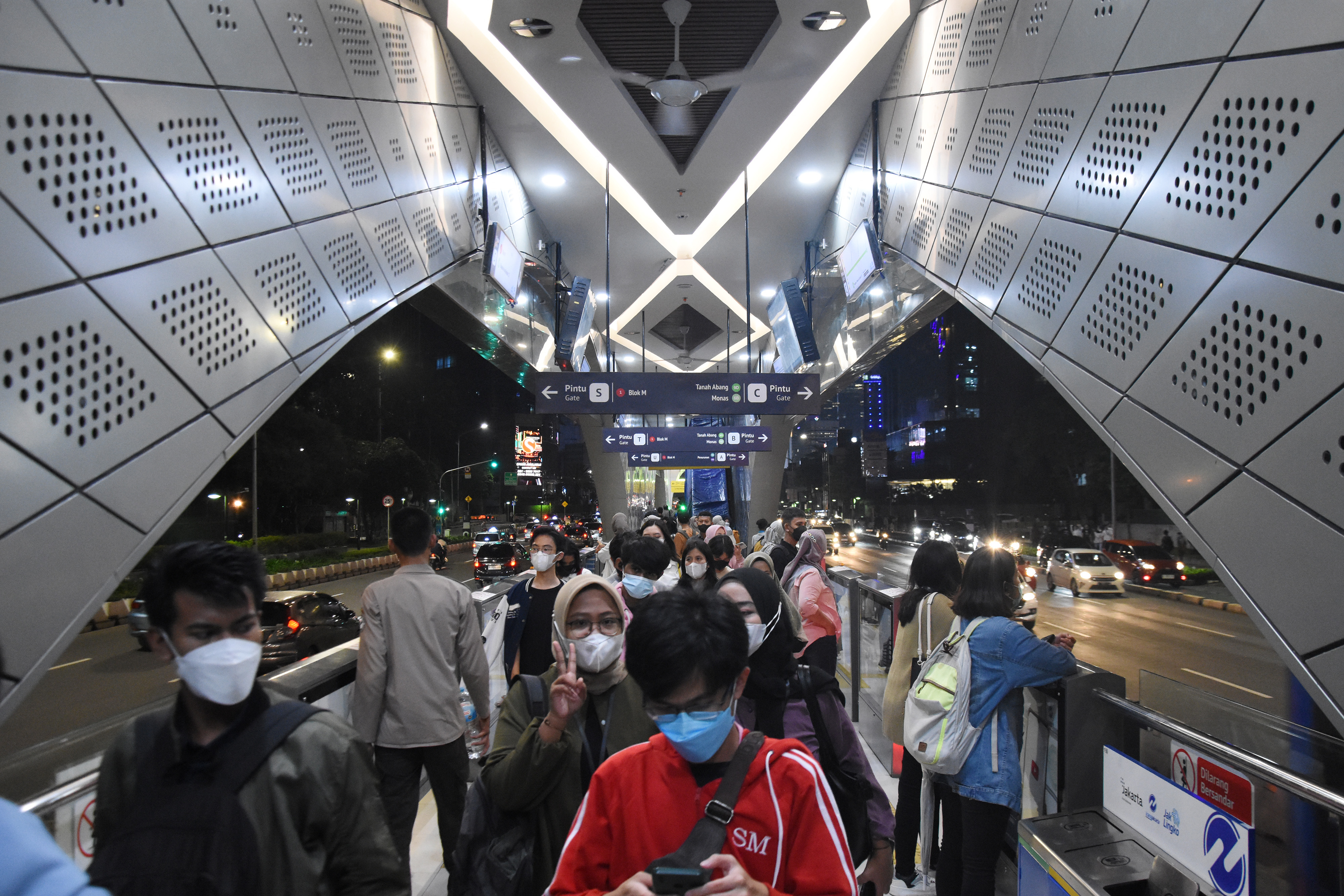 Selesai Revitalisasi, Halte Tosari Kembali Beroperasi