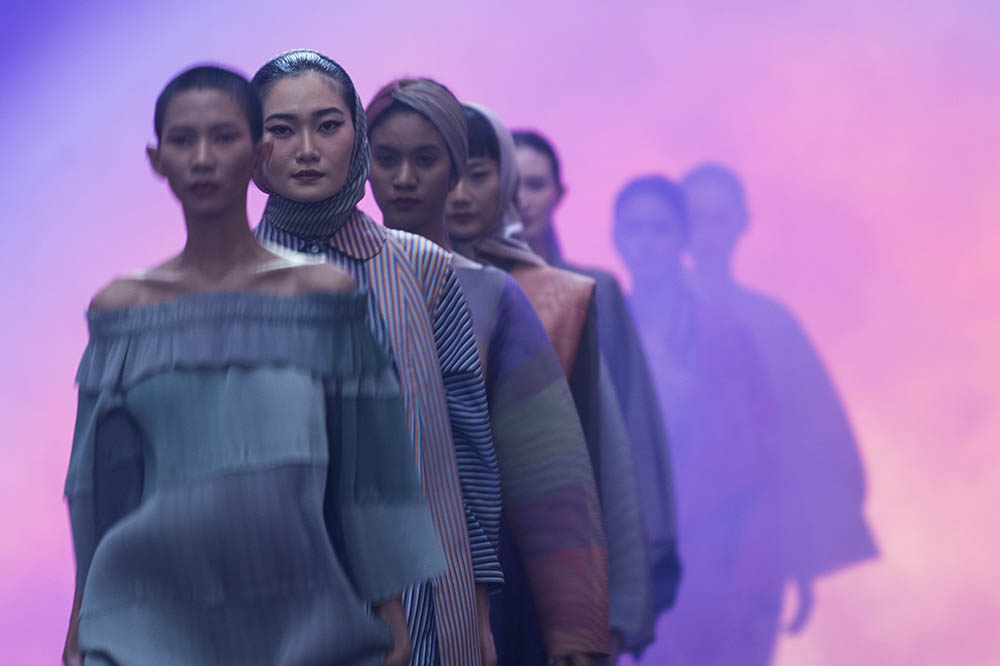 Pagelaran Busana Spotlight Indonesia