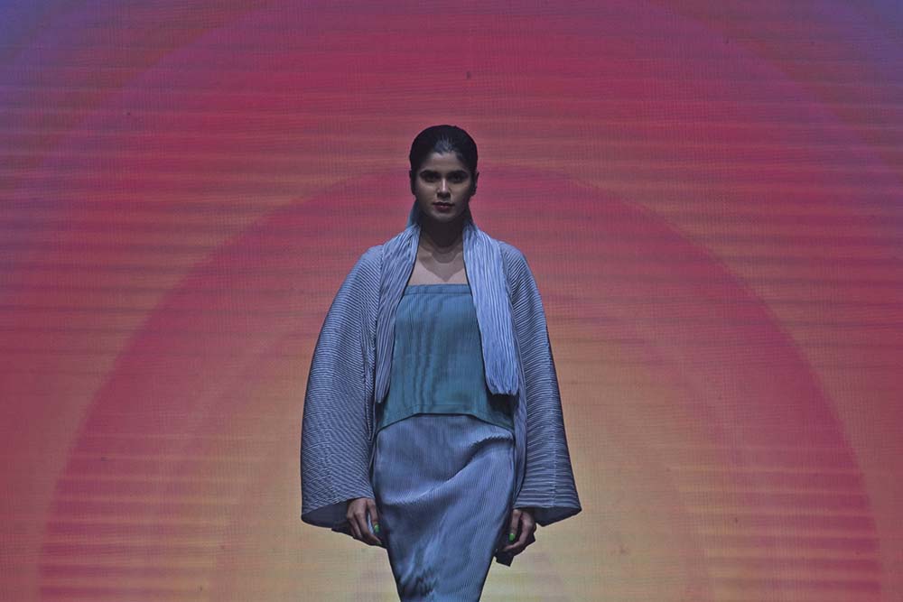 Pagelaran Busana Spotlight Indonesia