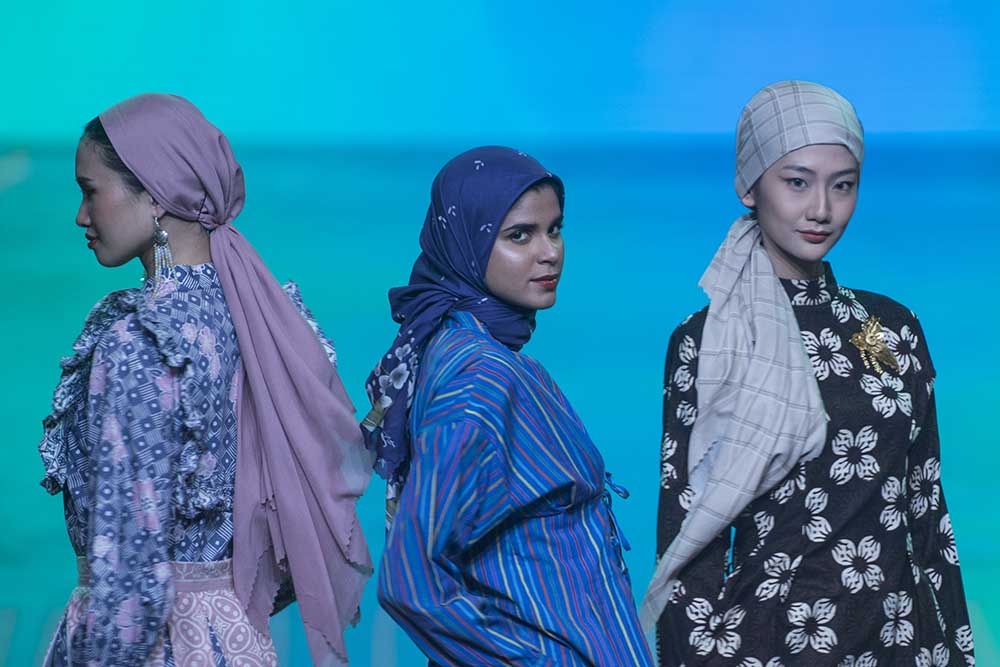 Pagelaran Busana Spotlight Indonesia