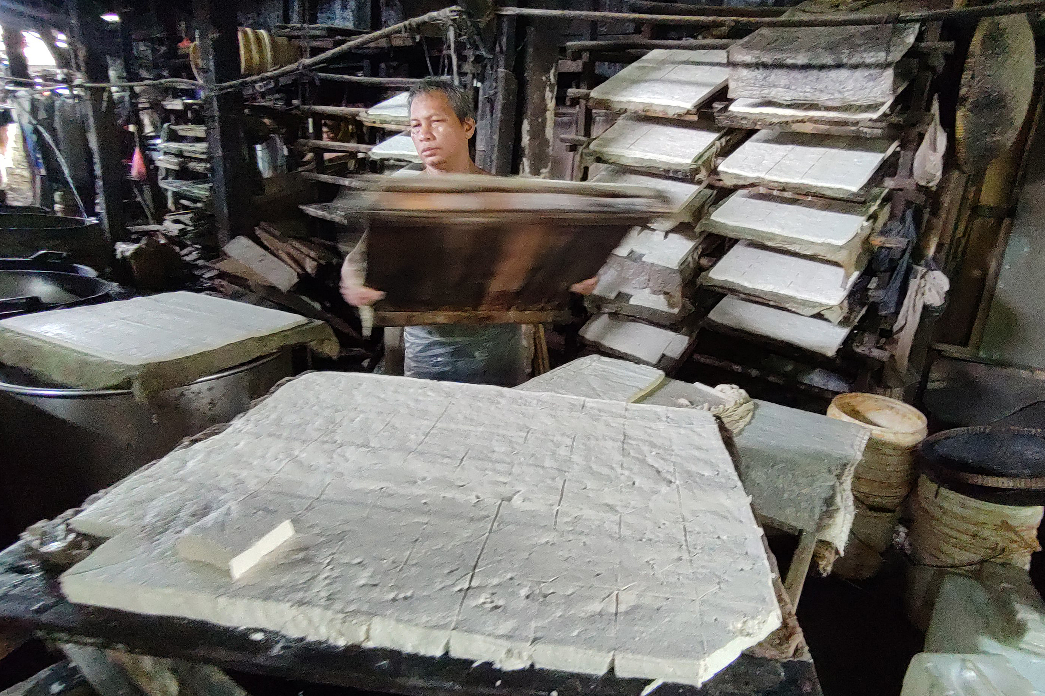 Tahu Hilang di Pasaran Akibat Kenaikan Harga Kedelai