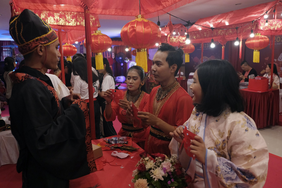 Pertunjukan Kesenian Tionghoa