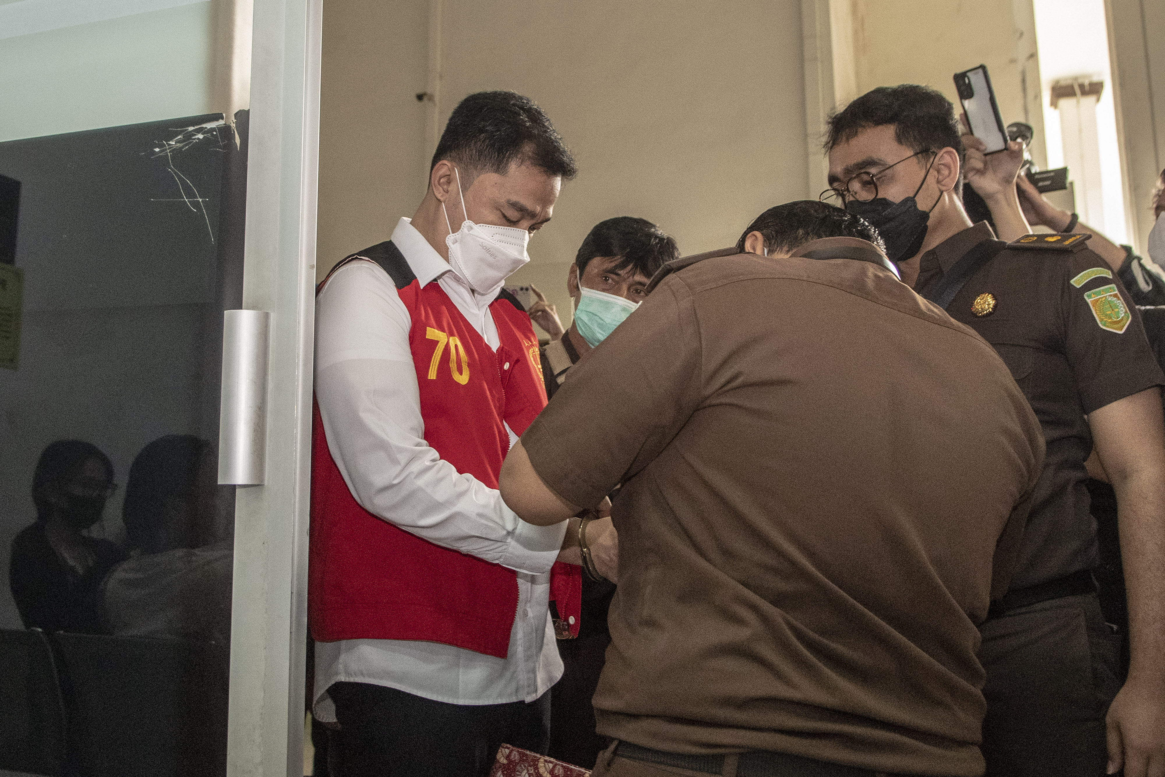 Tuntutan Arif Rahman Arifin