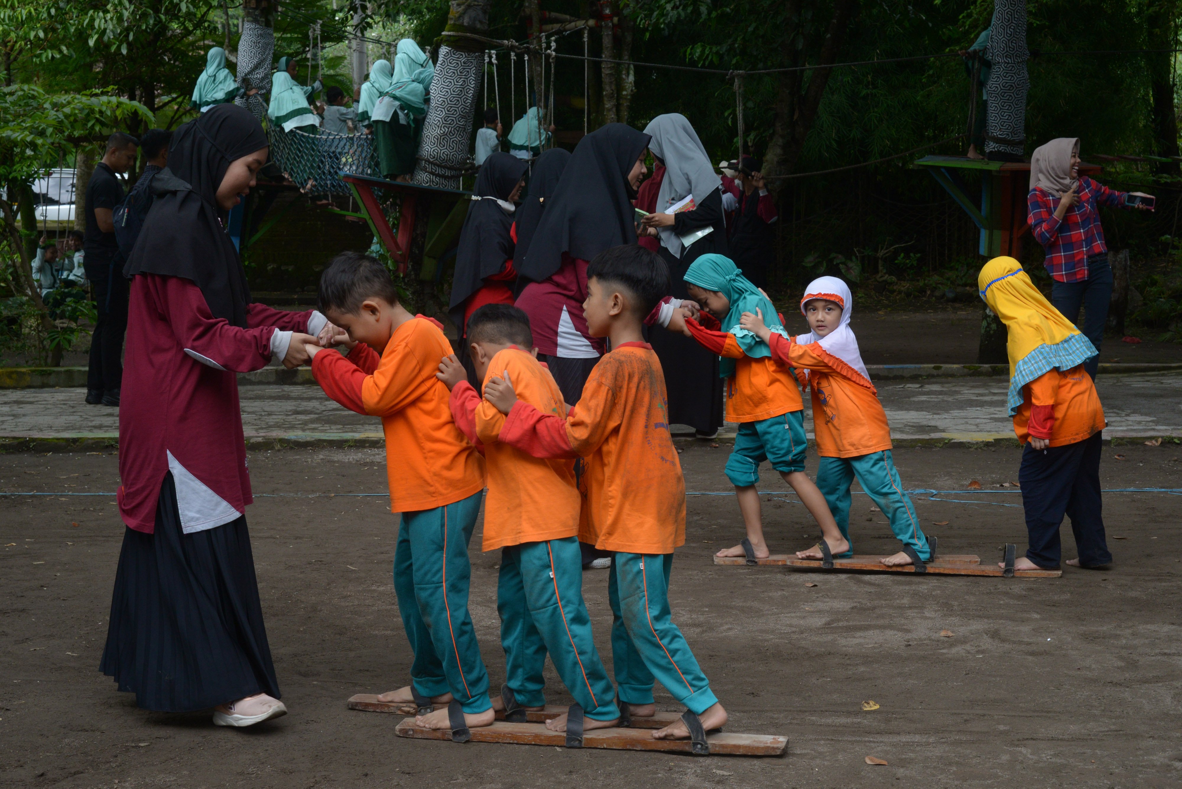 Wisata Edukasi di Kampung Dolanan Sidowayah Klaten
