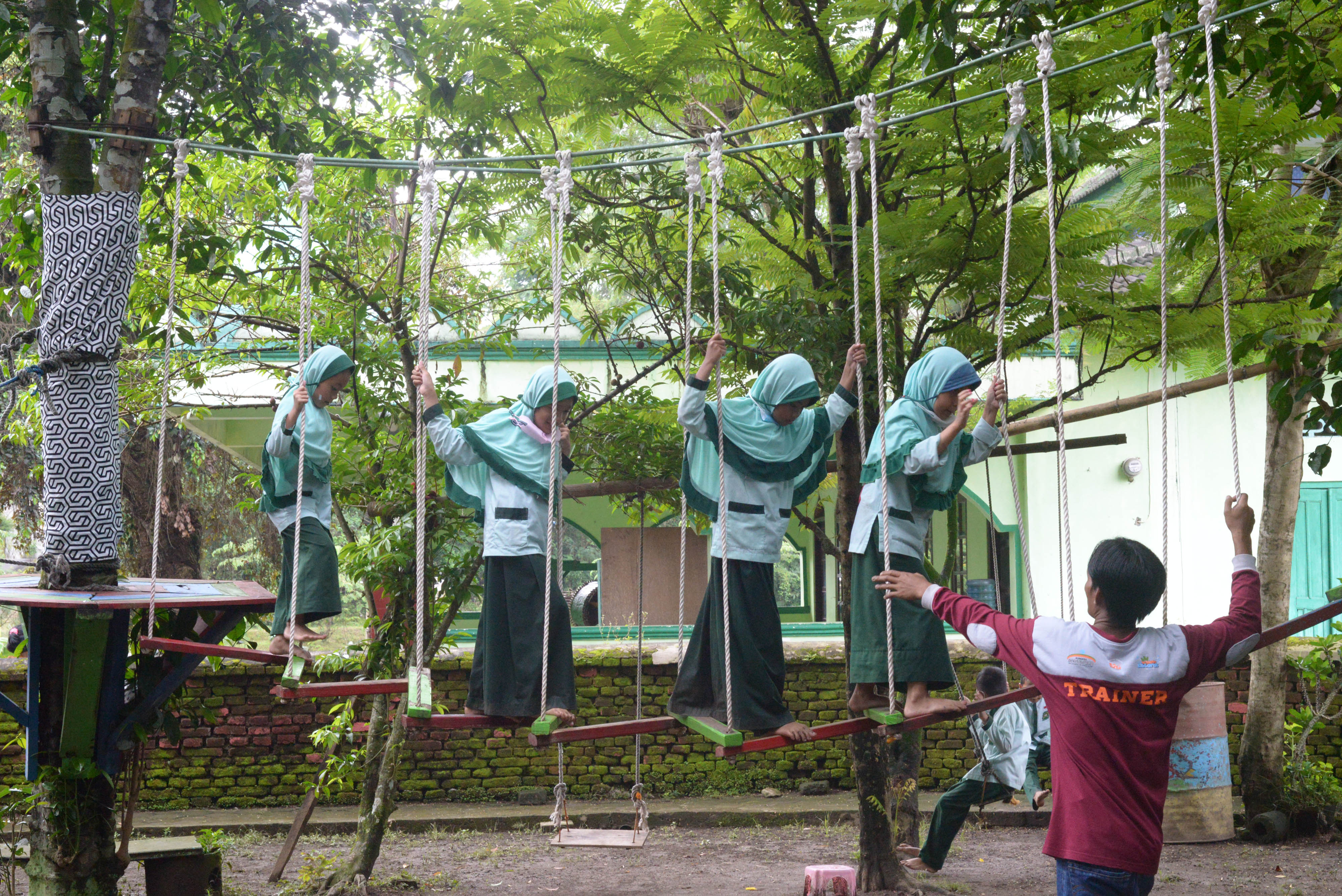 Wisata Edukasi di Kampung Dolanan Sidowayah Klaten