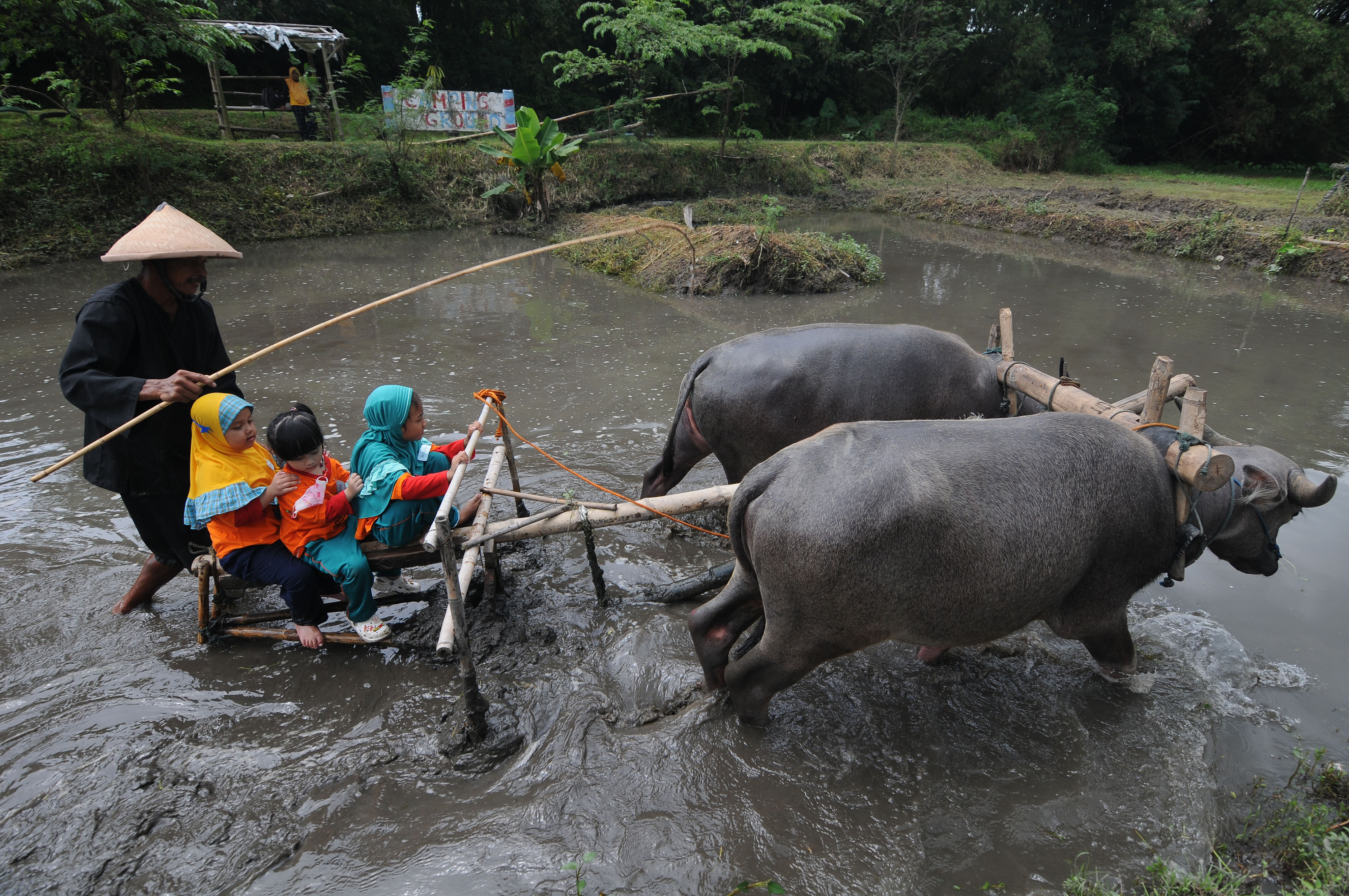 Wisata Edukasi di Kampung Dolanan Sidowayah Klaten