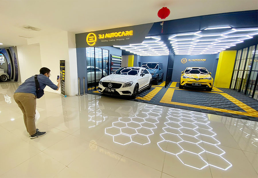 Penjualan Mobil Kelas Premium Mengalami Penurunan Selama Tahun 2022