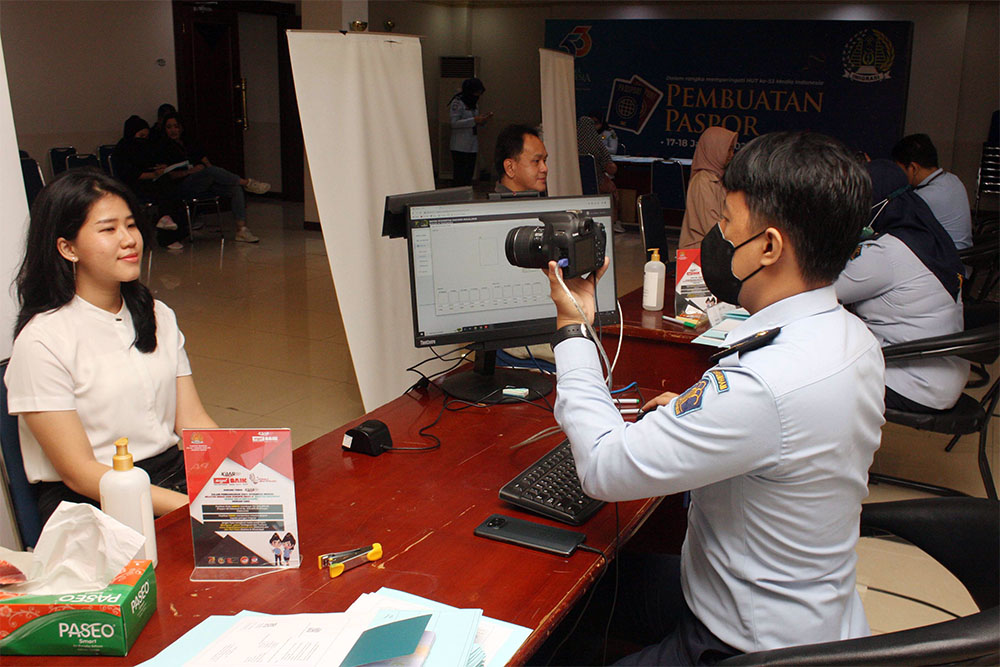 Layanan Paspor Simpatik di Hari Libur 