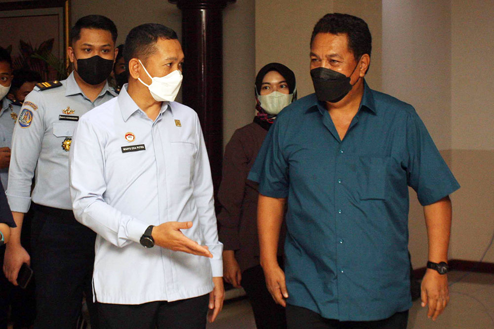 Layanan Paspor Simpatik di Hari Libur 