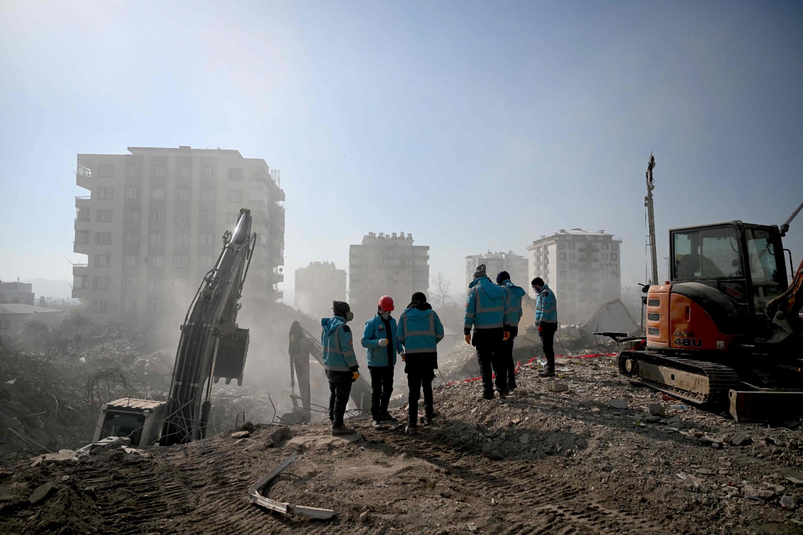 Korban Tewas Gempa Bumi Turki-Suriah Menembus Angka 37.343  Jiwa