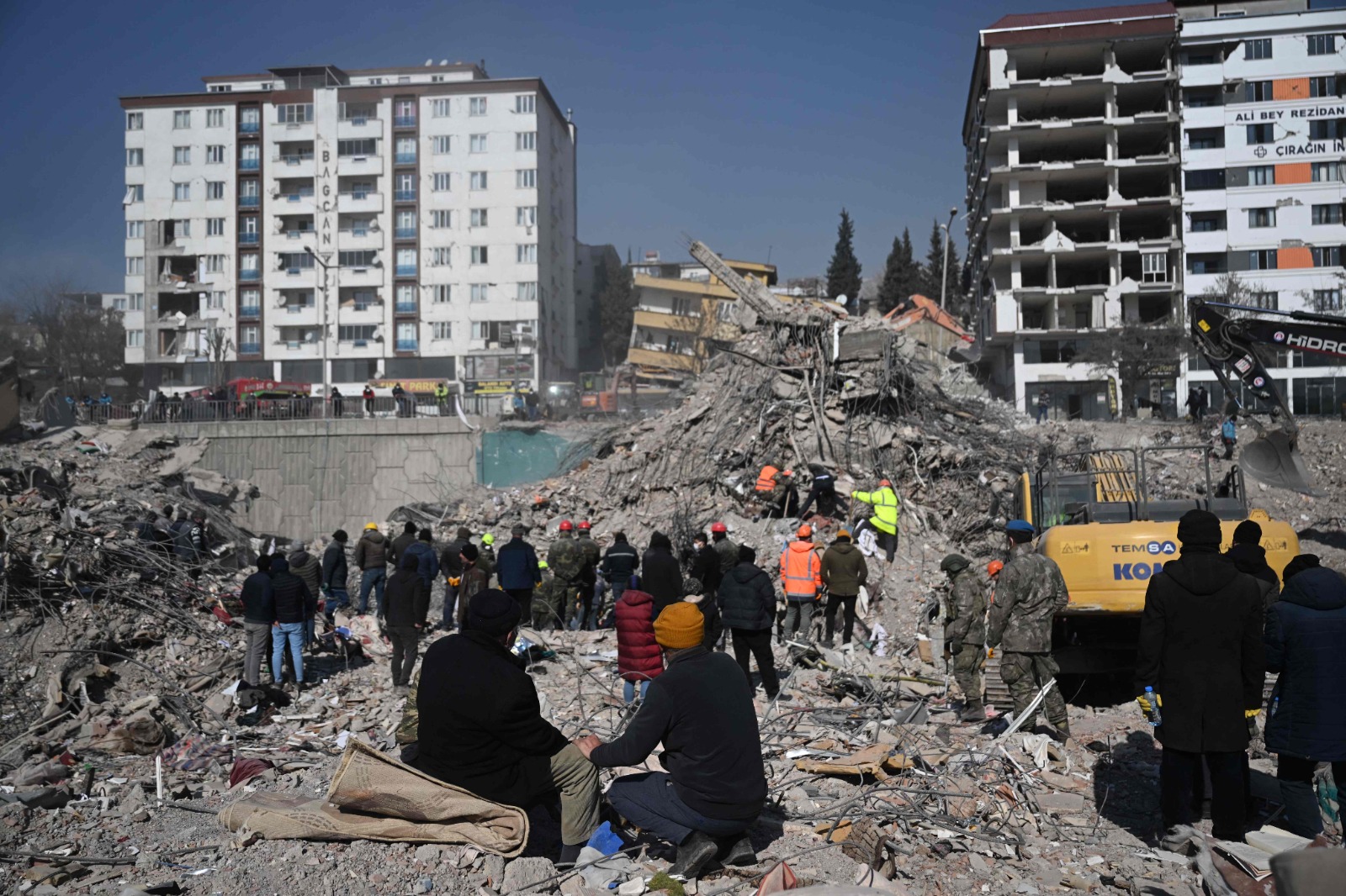 Korban Tewas Gempa Bumi Turki-Suriah Menembus Angka 37.343  Jiwa