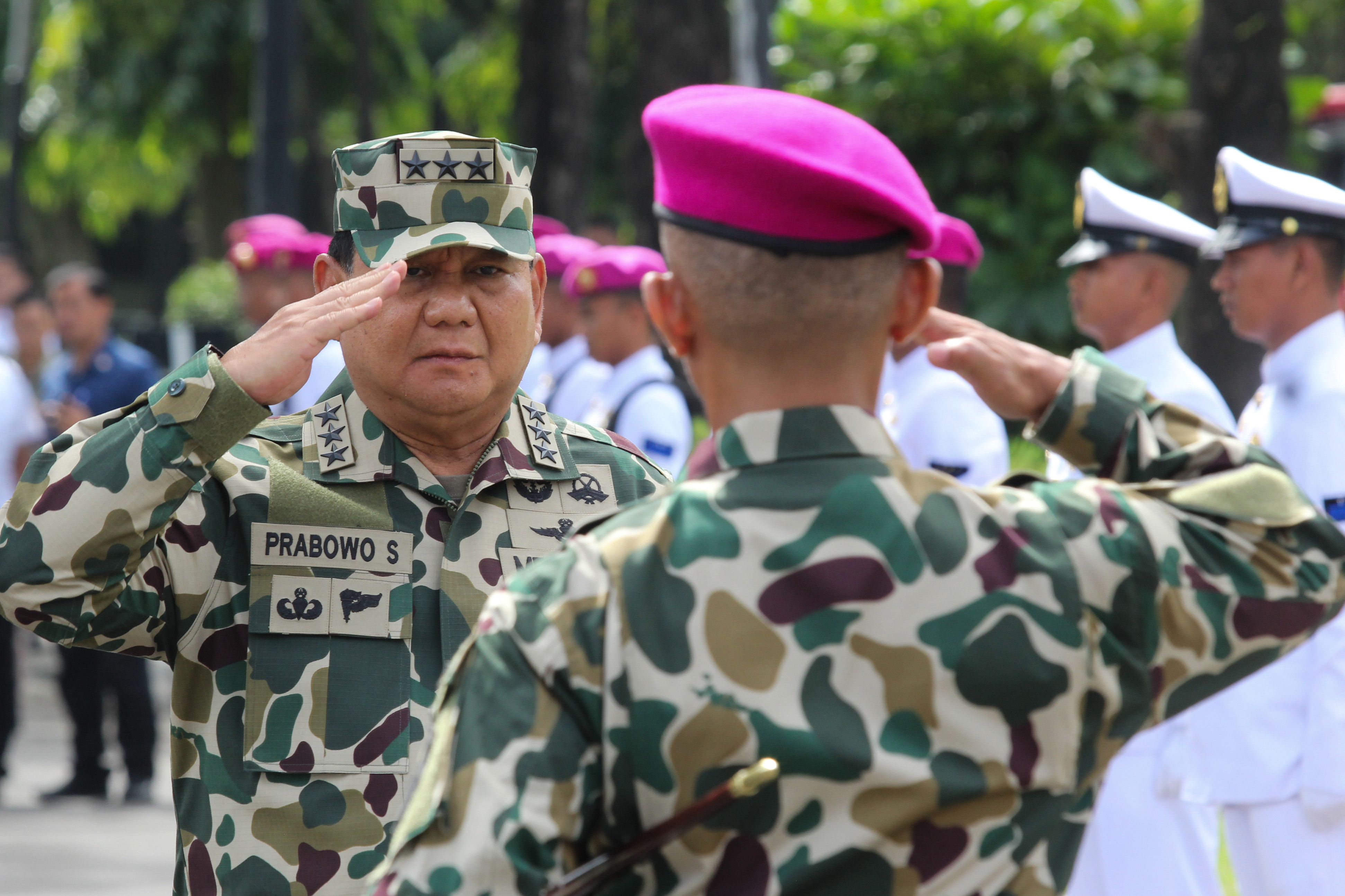 Prabowo Menjadi Warga Kehormatan Korps Marinir