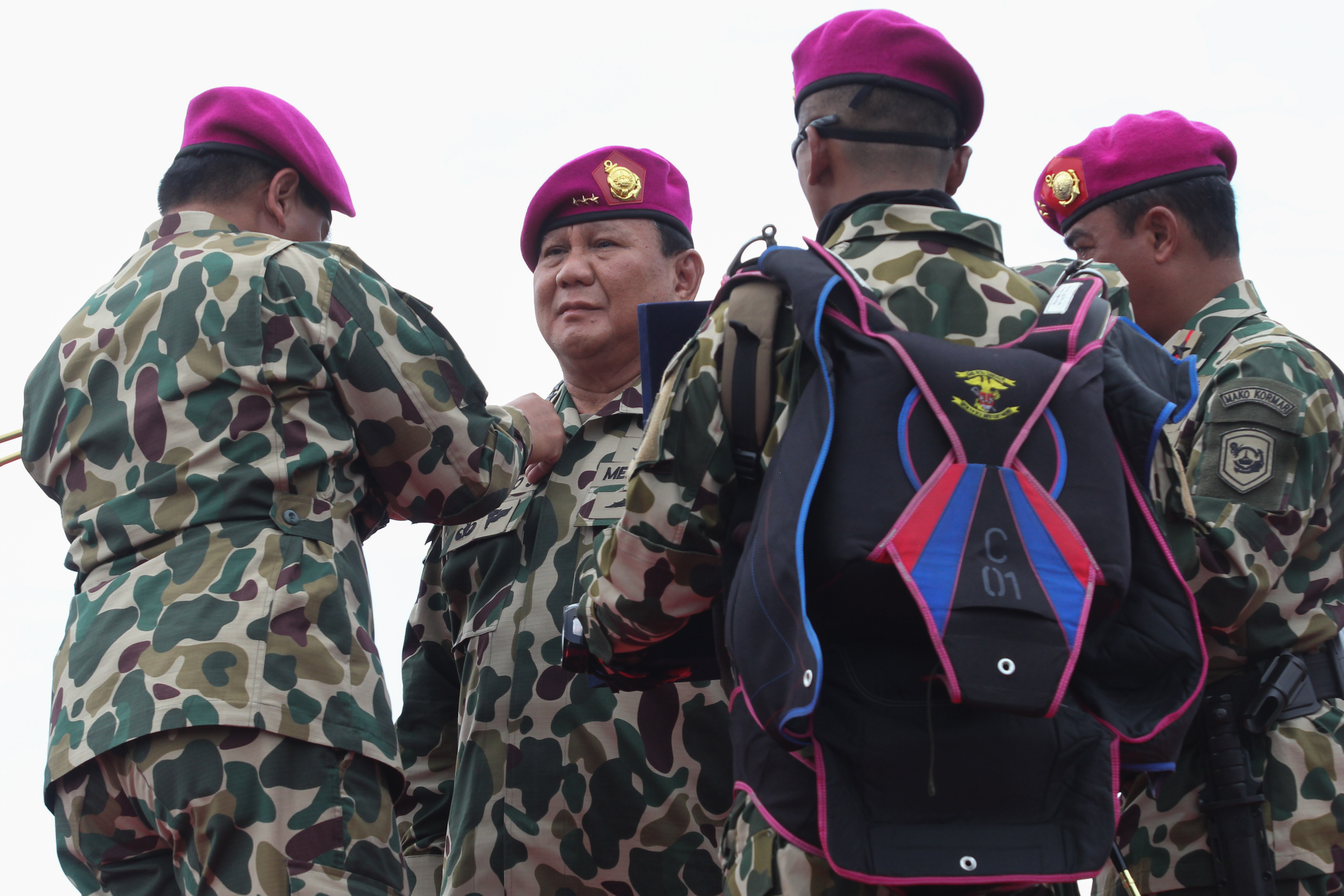 Prabowo Menjadi Warga Kehormatan Korps Marinir