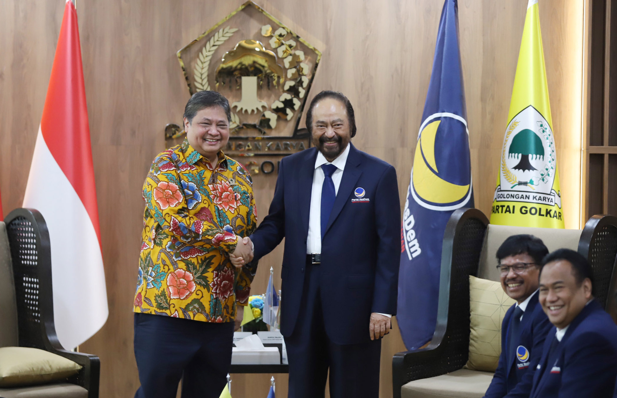 Partai NasDem Sambangi Partai Golkar