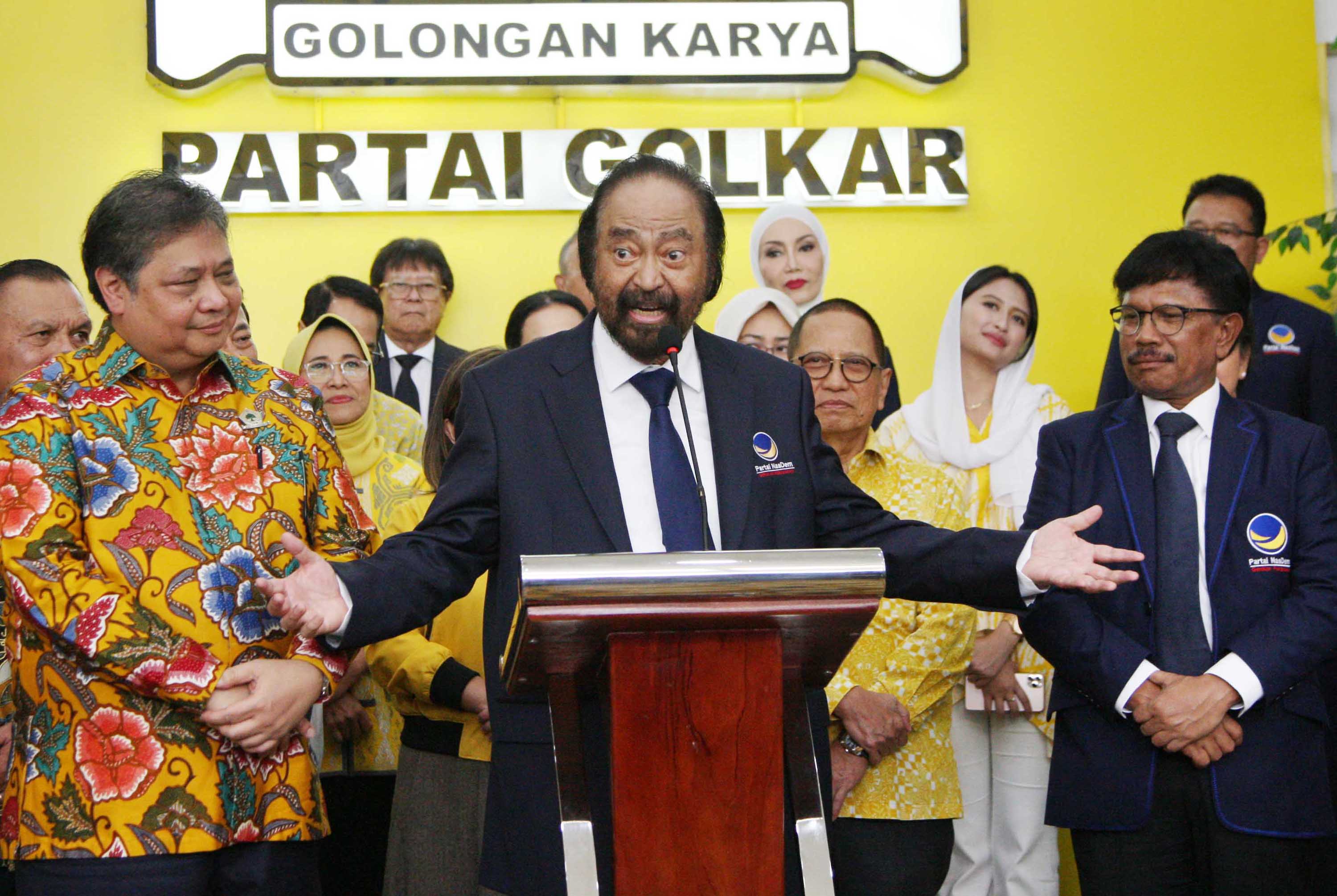 Partai NasDem Sambangi Partai Golkar