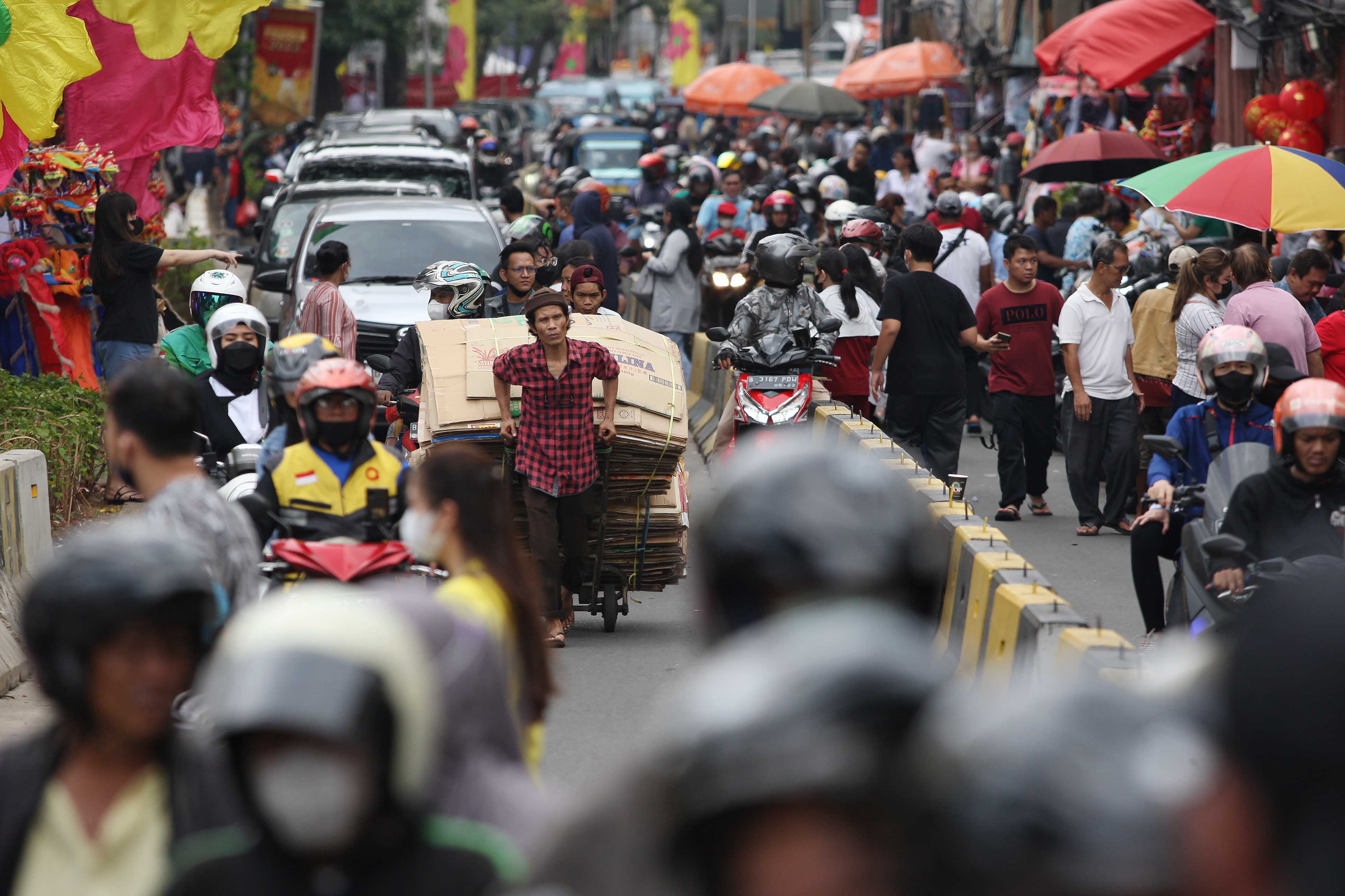 Perekonomian di Pasar Glodok Menggeliat Kembali