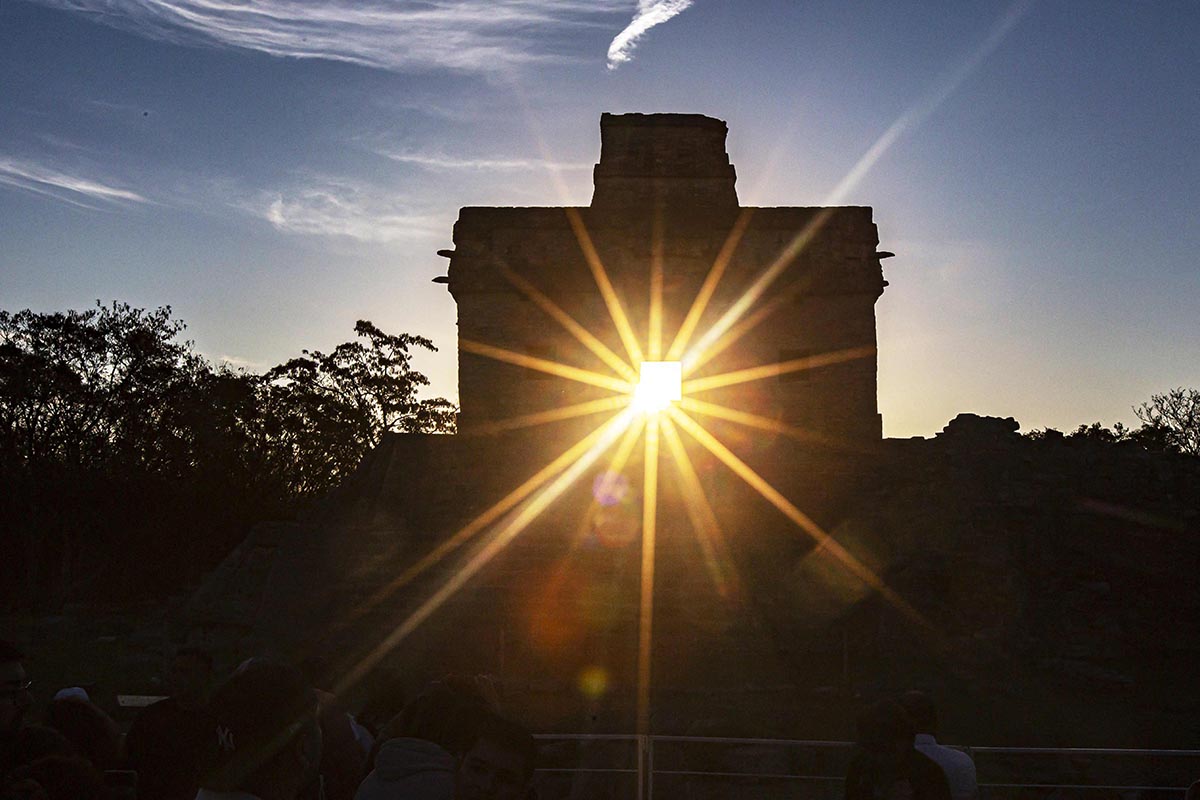 Tradisi Perayaan Titik Balik Musim Semi