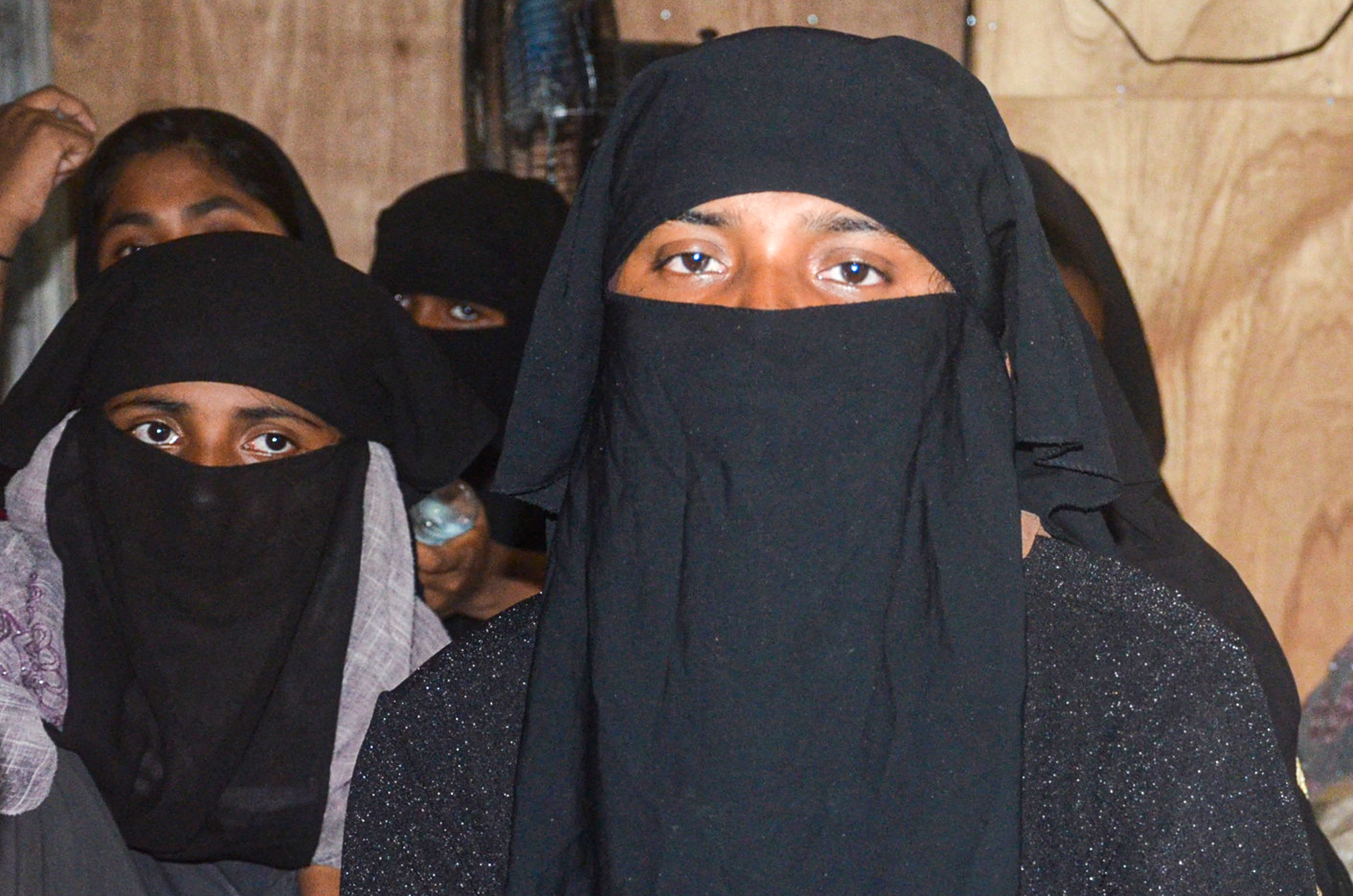 Pengungsi Etnis Rohingya Terdampar di Aceh