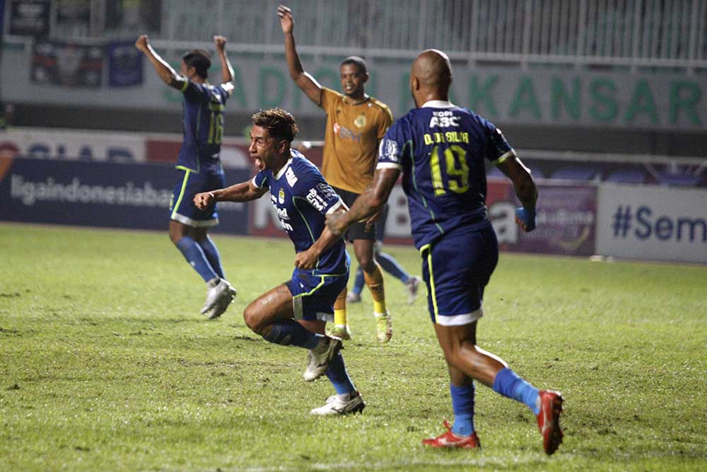 Persib Bandung Tekuk Bhayangkara FC 