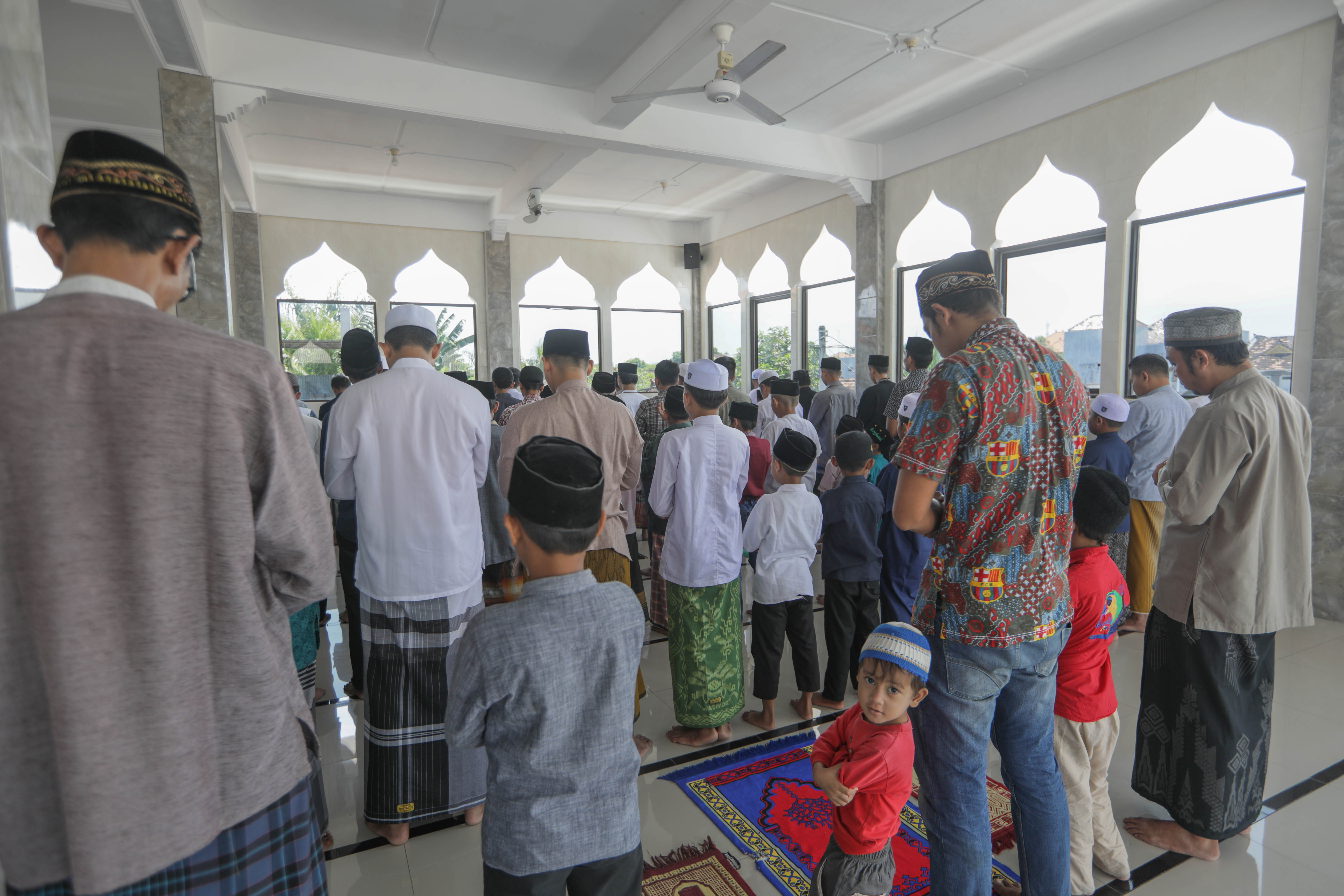 Salat Jumat Bulan Suci Ramadan 1444 di Masjid Tertua di Bali
