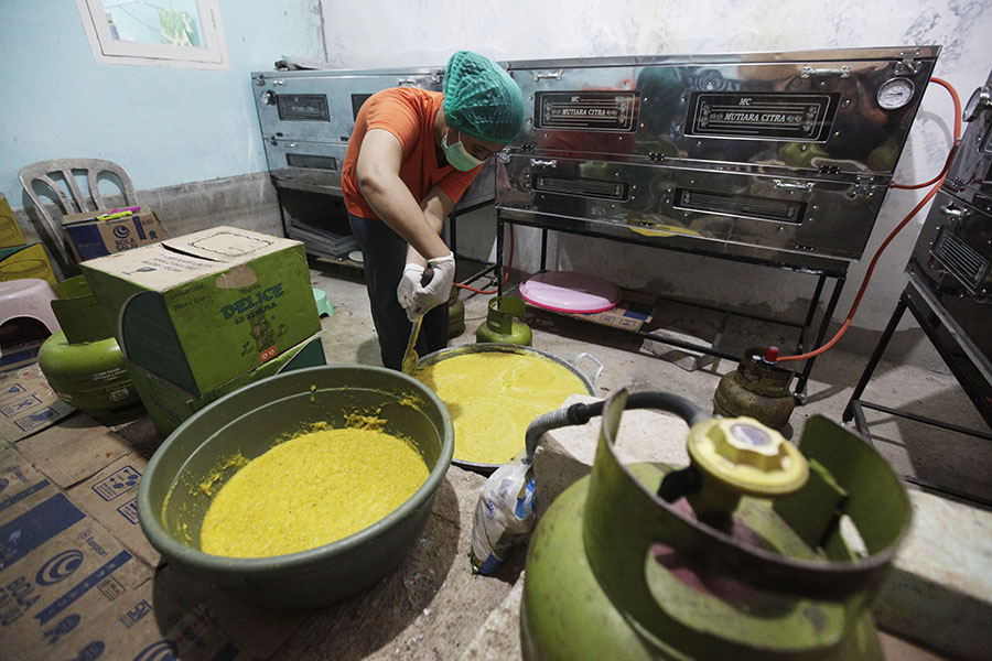 Produksi Kue Kering Untuk Dipasarkan ke Wilayah Jabodetabek