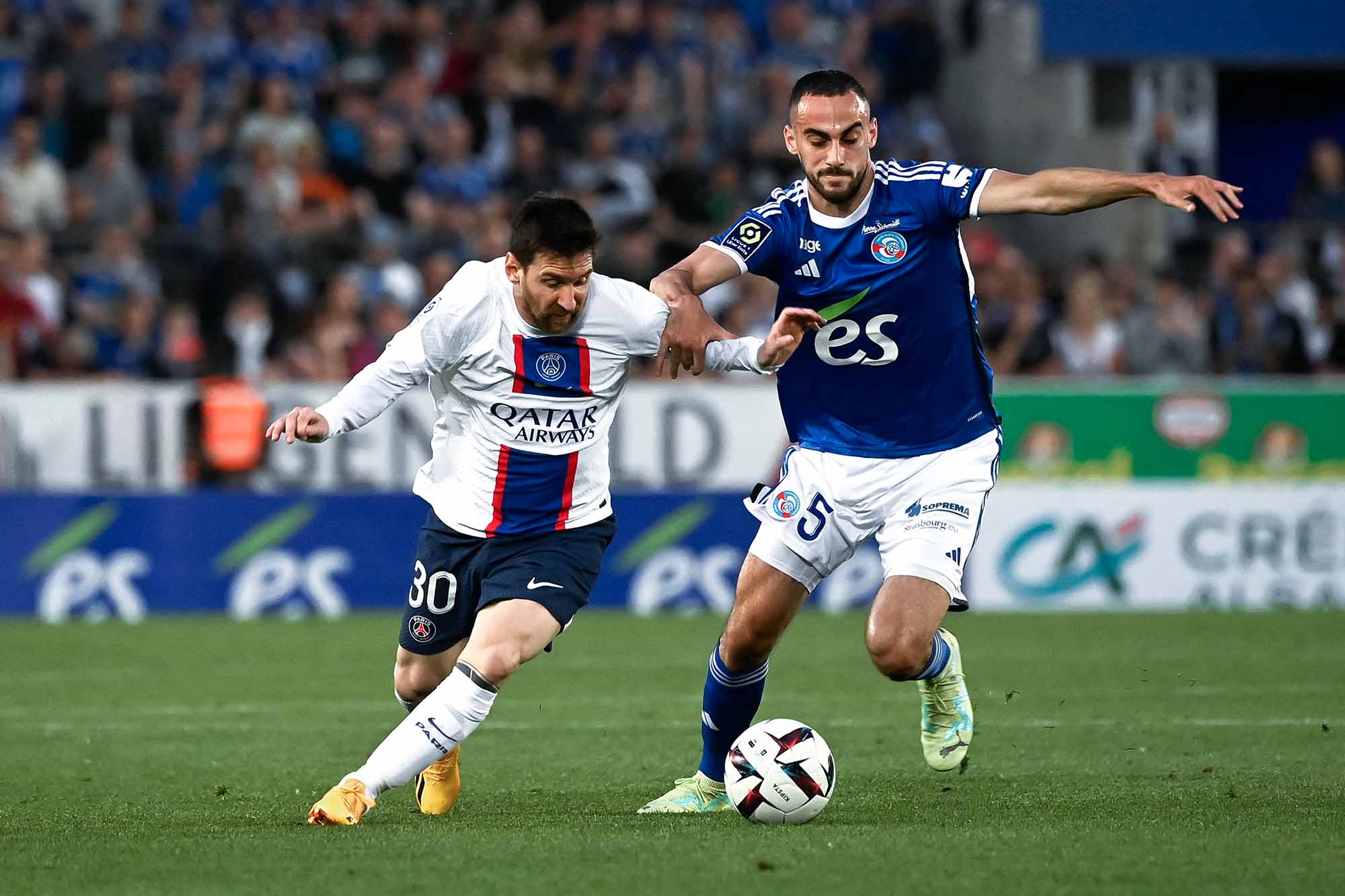  Paris Saint-Germain Juara Liga Prancis