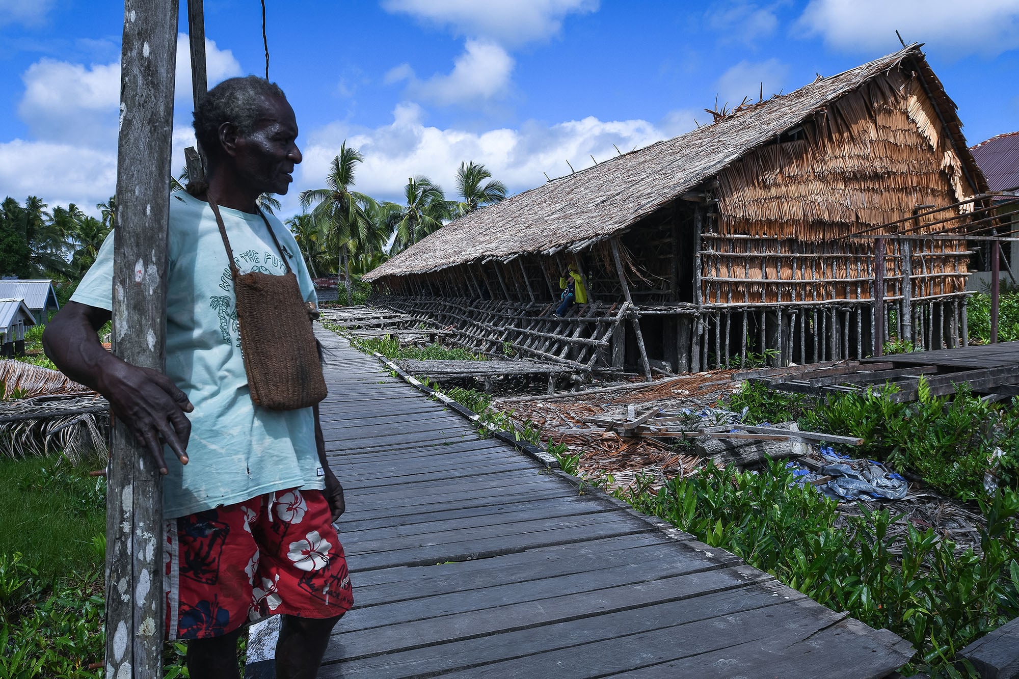 Rumah Adat Suku Asmat di Papua Selatan