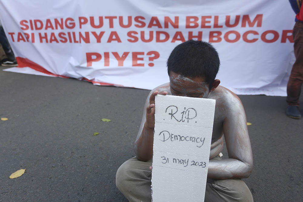 Usut Tuntas Dugaan Kebocoran Putusan MK