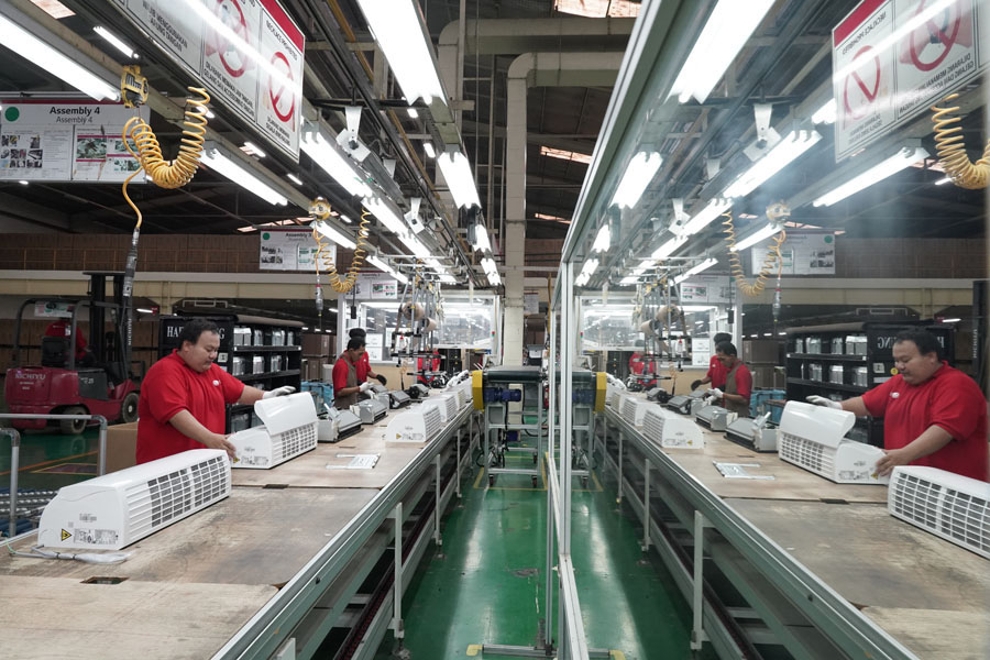 Produksi Air Conditioner LG