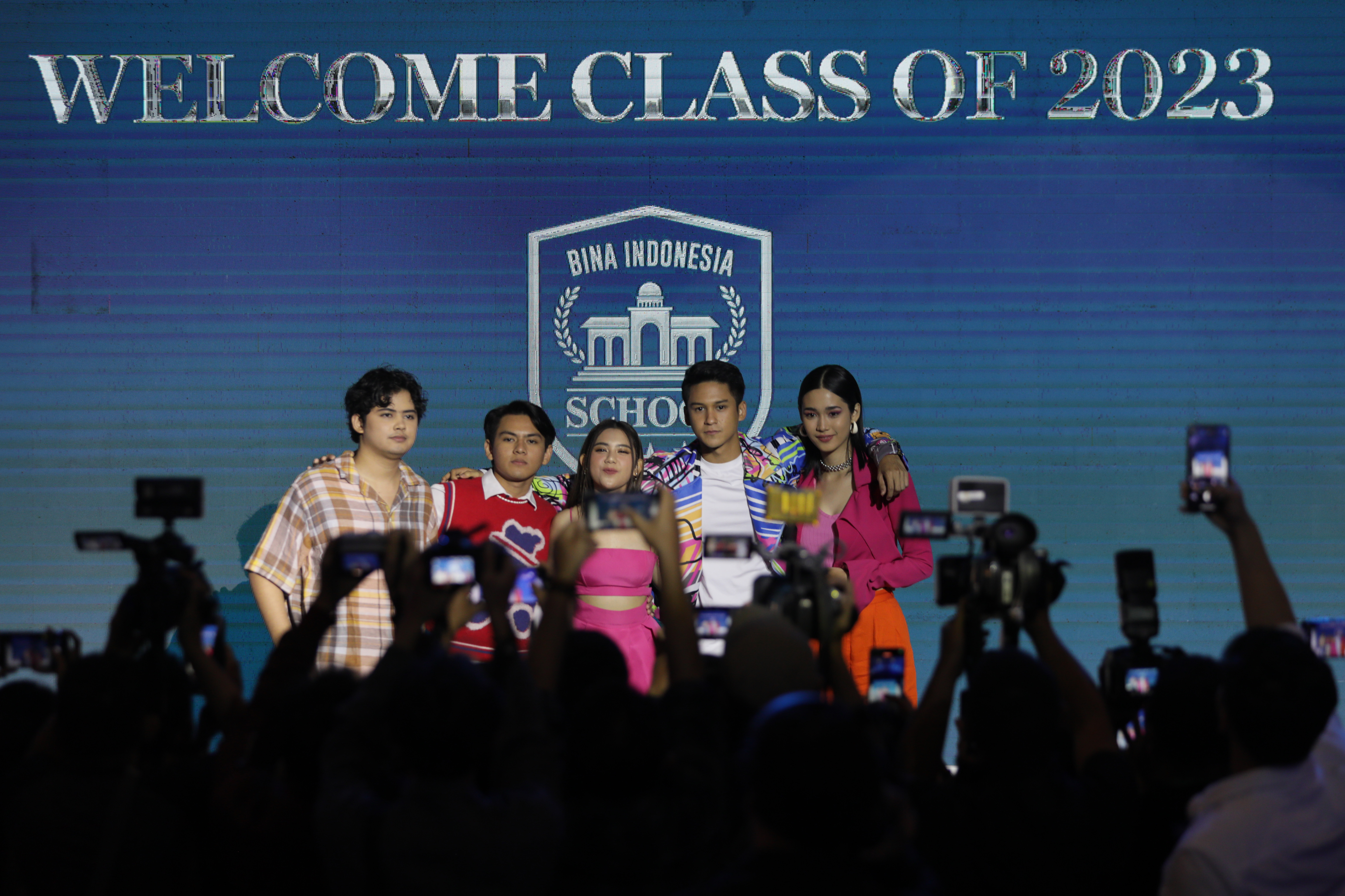 Serial A+, Kisah 5 Siswa Jenius Menentang Kebijakan Sekolah