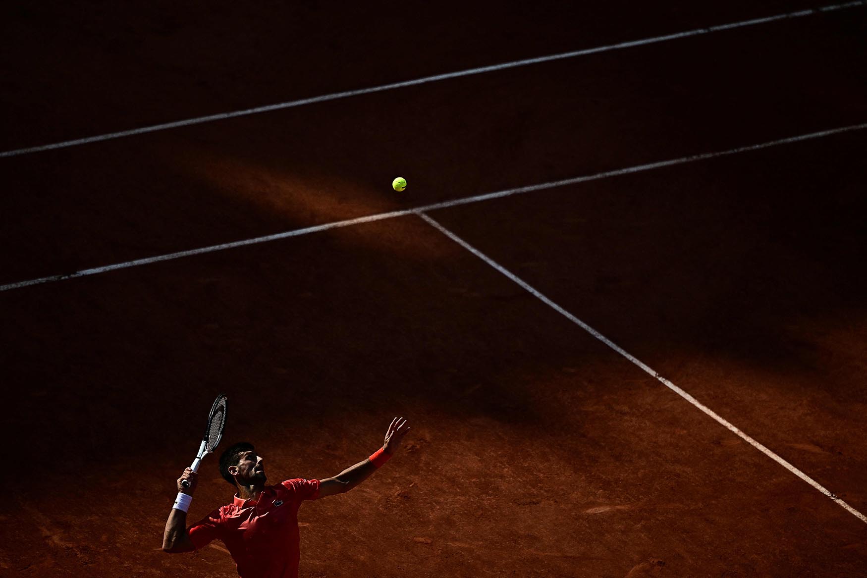 Bungkam Karen Khachanov, Novak Djokovic ke Semifinal French Open