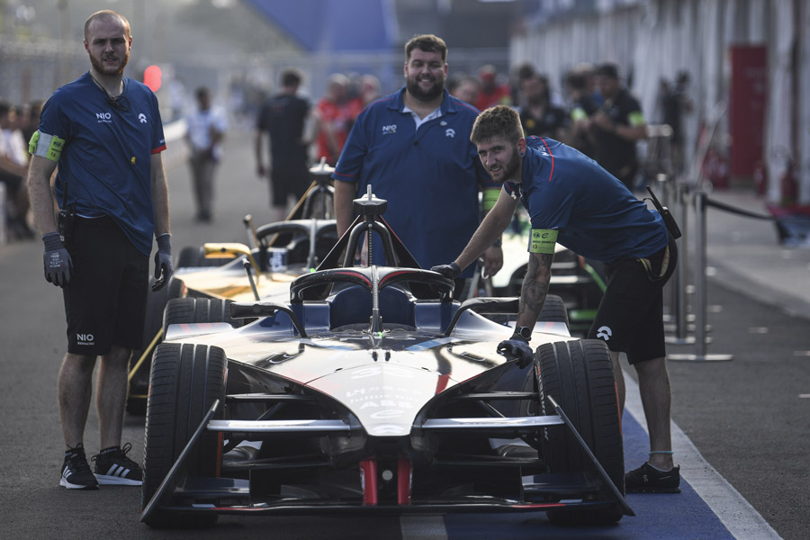 Latihan Bebas Pertama Formula E Jakarta