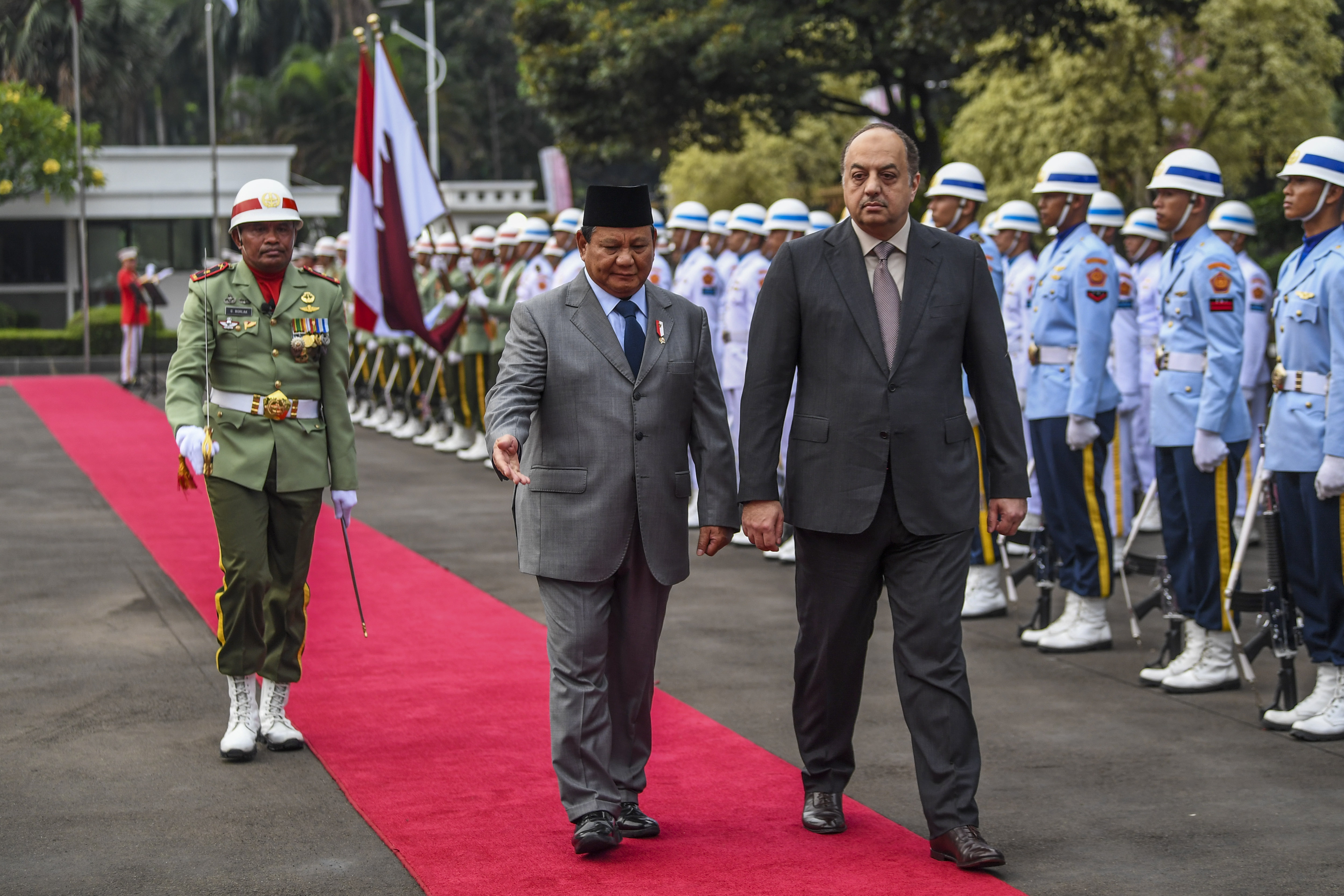 Menhan Prabowo Terima Kunjungan Kehormatan Menhan Qatar